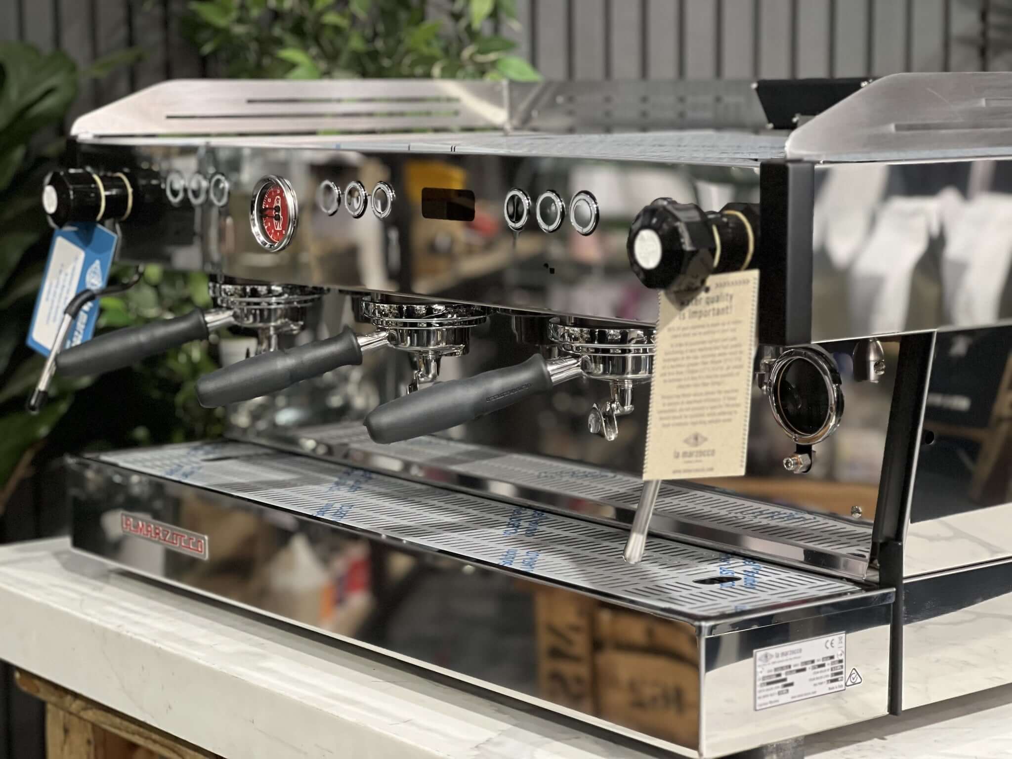 La Marzocco Linea PB - 3 Group Commercial Espresso Machine