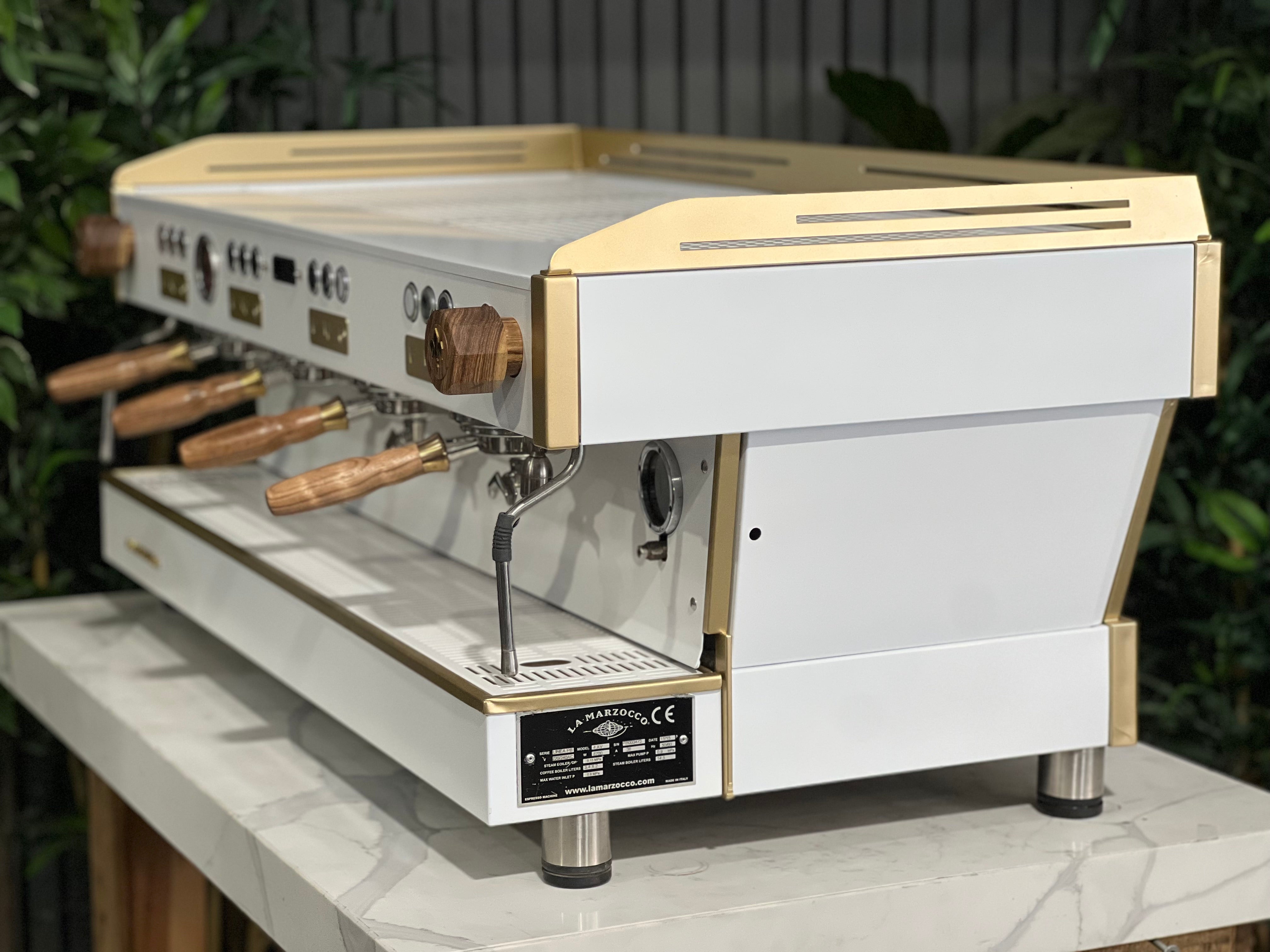 La Marzocco Linea PB - 4 Group Commercial Espresso Machine