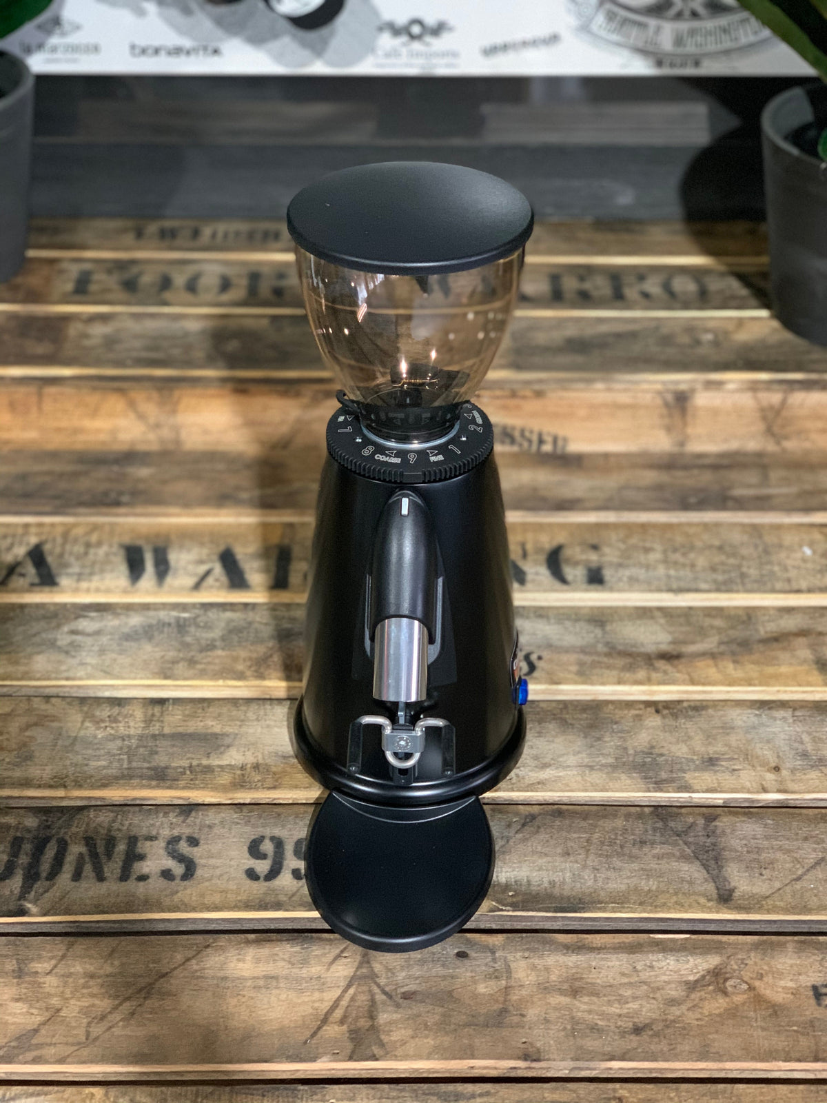 Macap M2M On Demand - Black