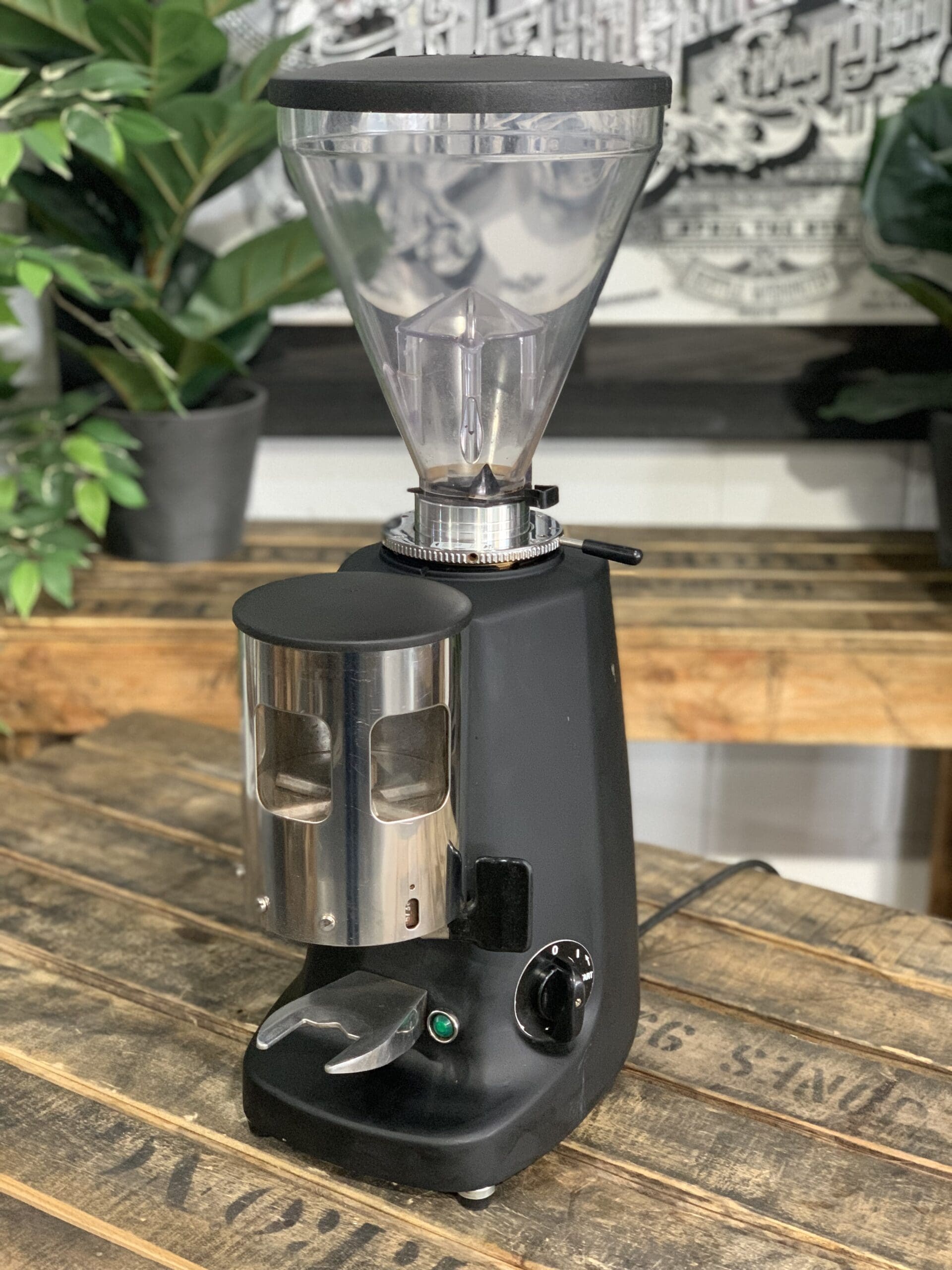 Mazzer Super Jolly Automatic - Black