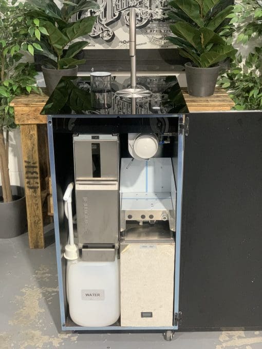 Scanomat Top Brewer Touch Screen & Built in - Coffee Grinder