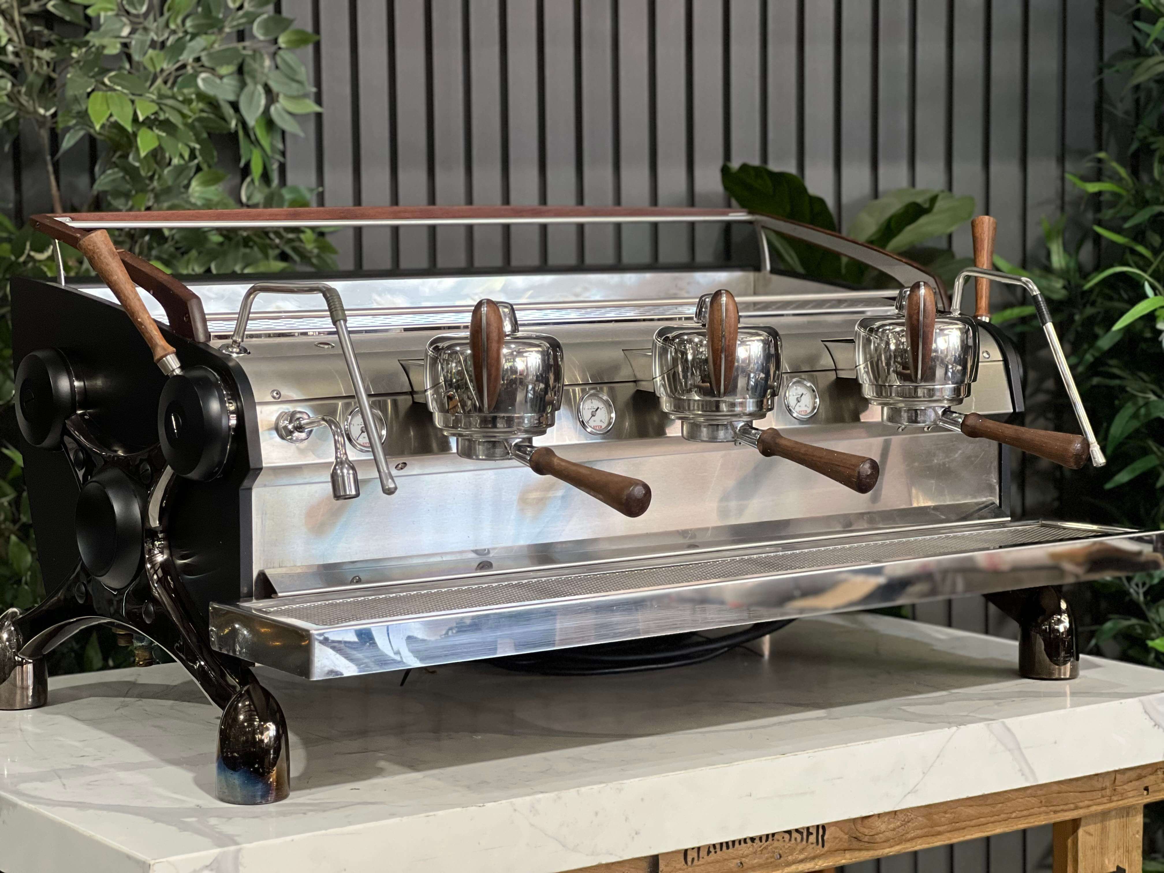 Slayer Espresso Black Stainless & Dark - 3 Group Commercial Espresso Machine - Timber