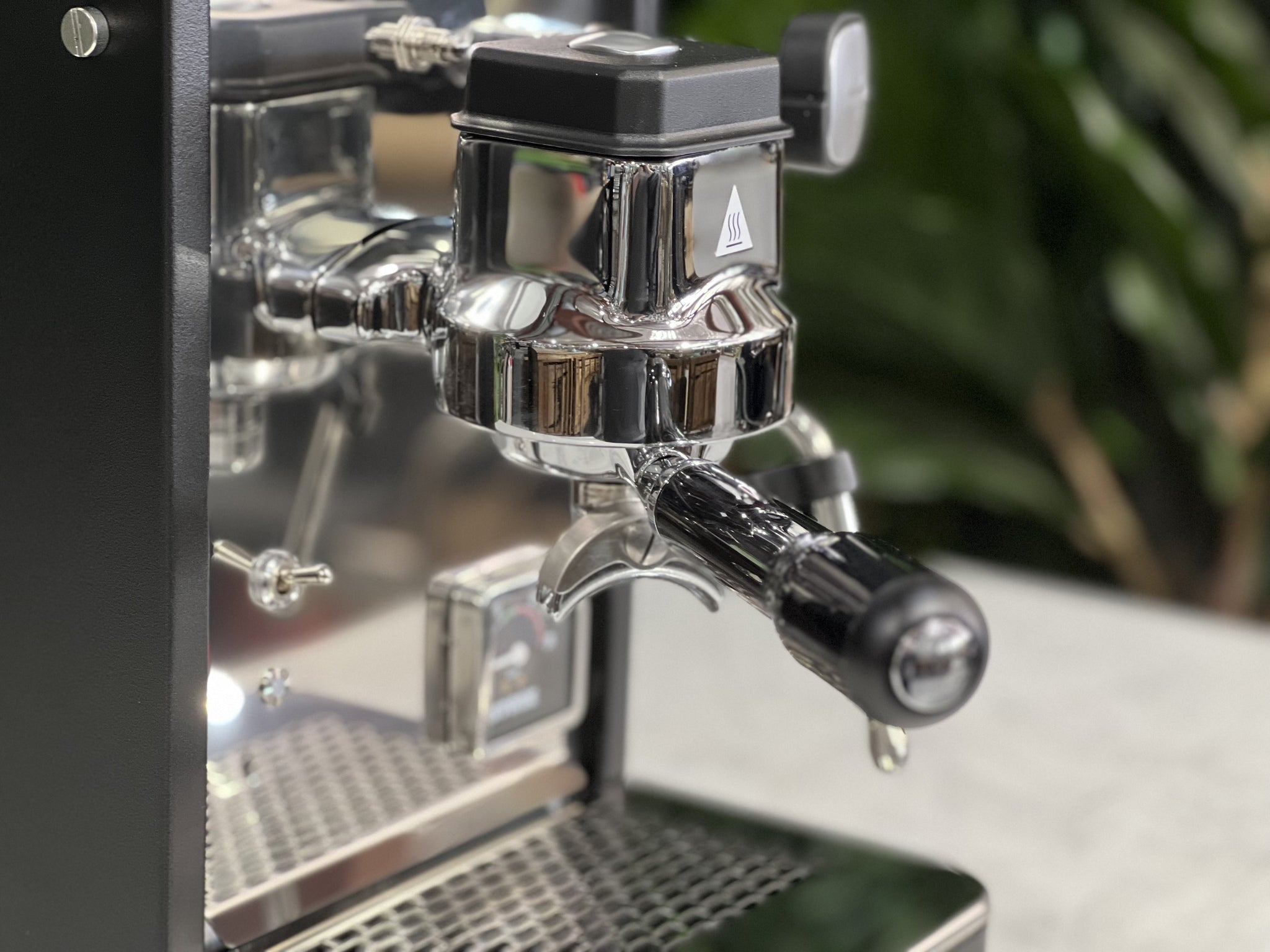 Stone Lite - 1 Group Commercial Espresso Machine - Black