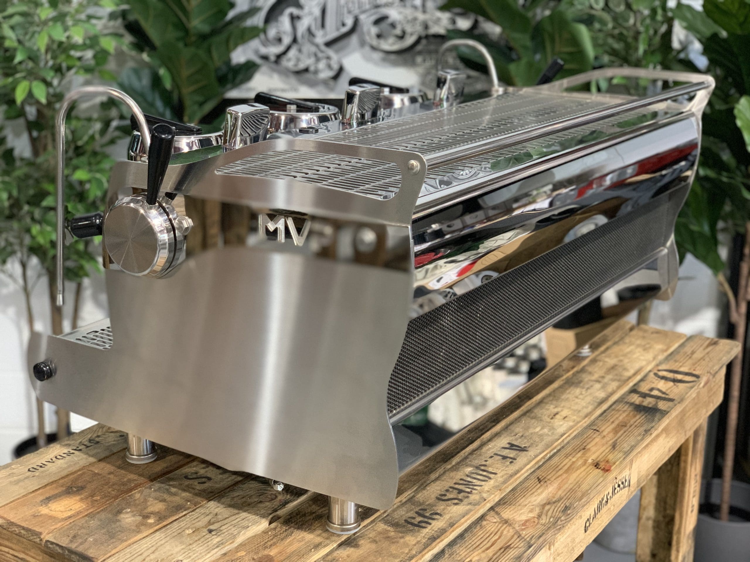 Synesso MVP 3 Group Stainless - 33228