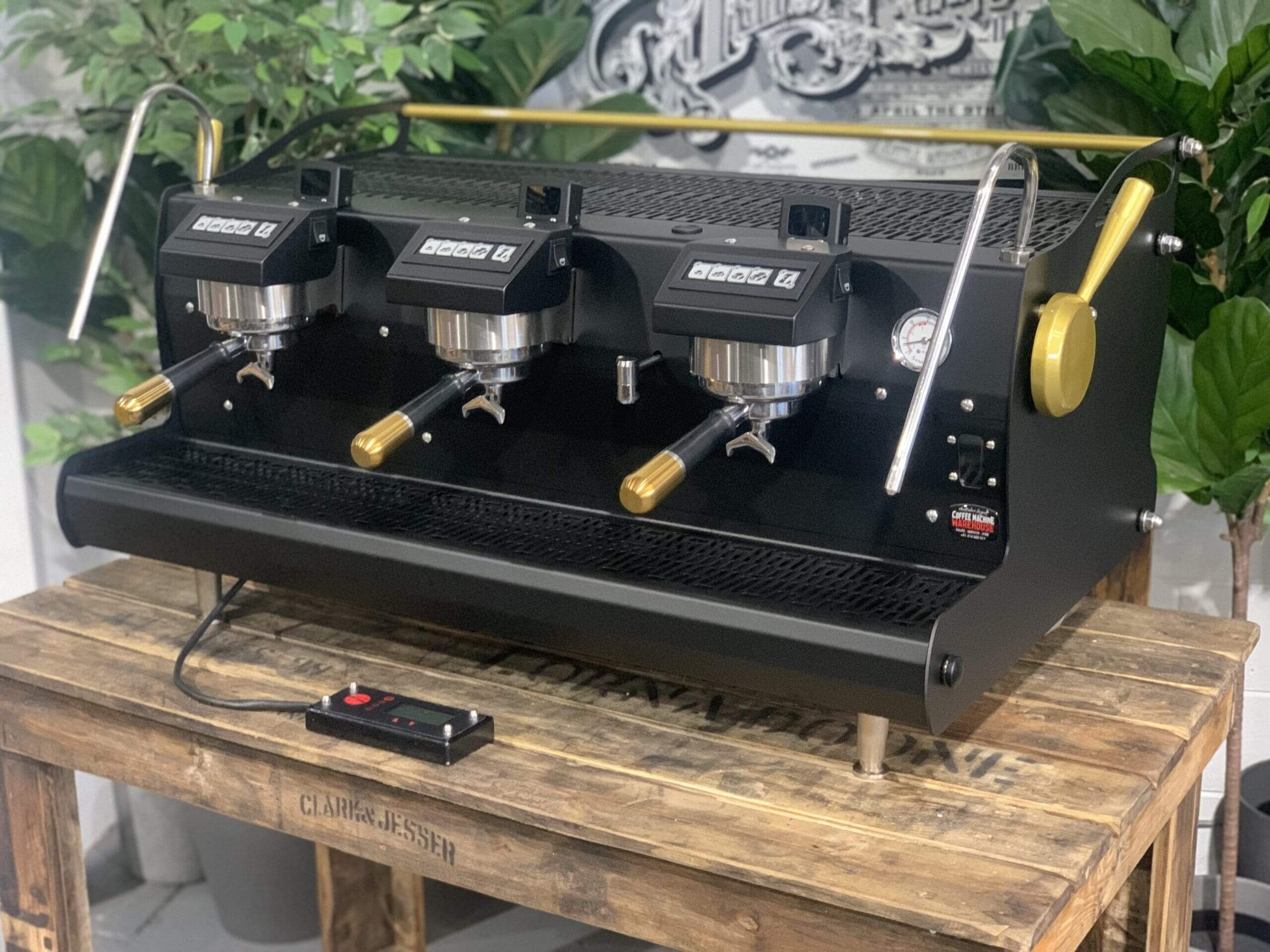Synesso Sabre Black and - 3 Group Commercial Espresso Machine - Gold