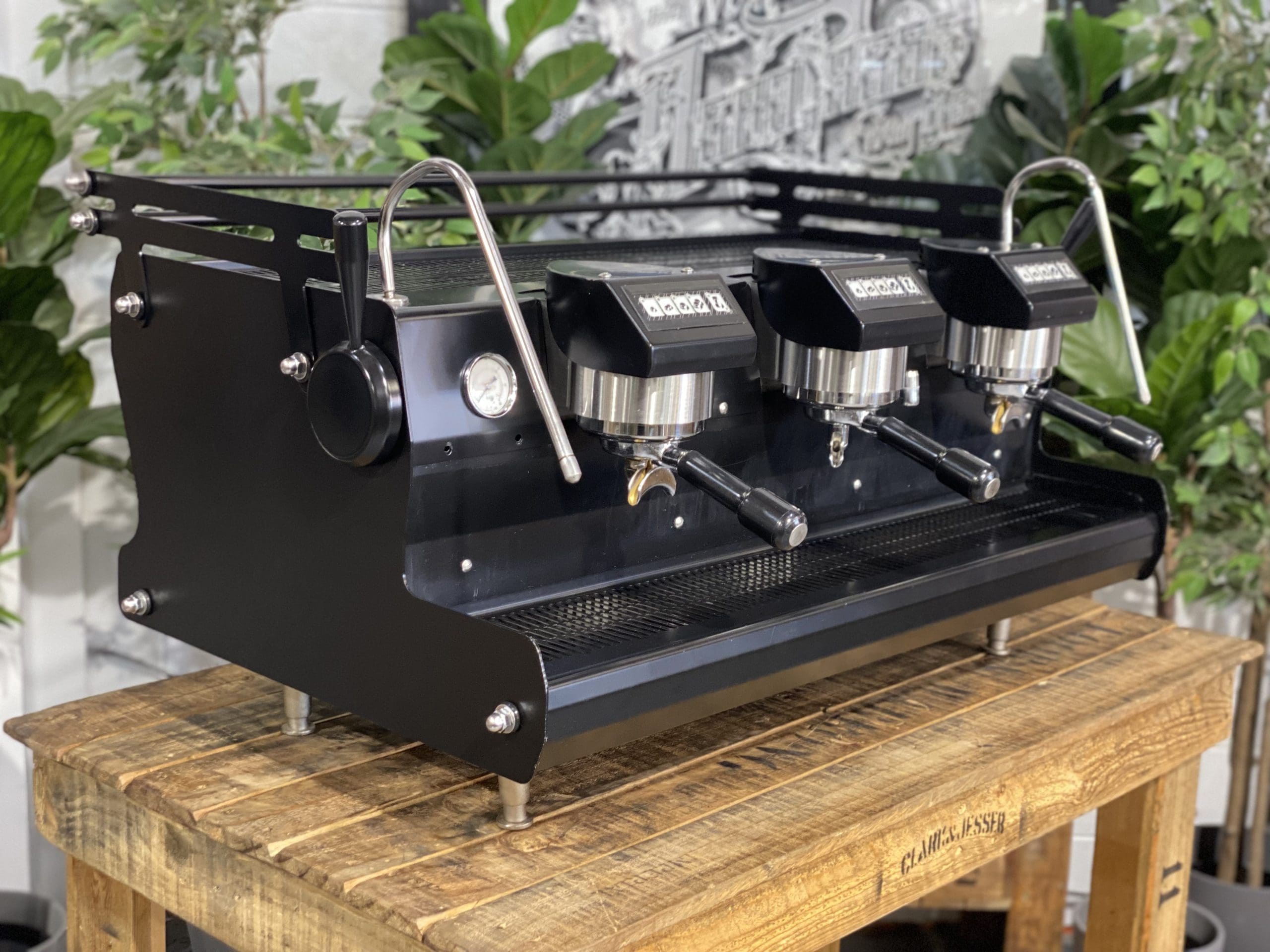 Synesso Sabre 3 Group Black - 32394