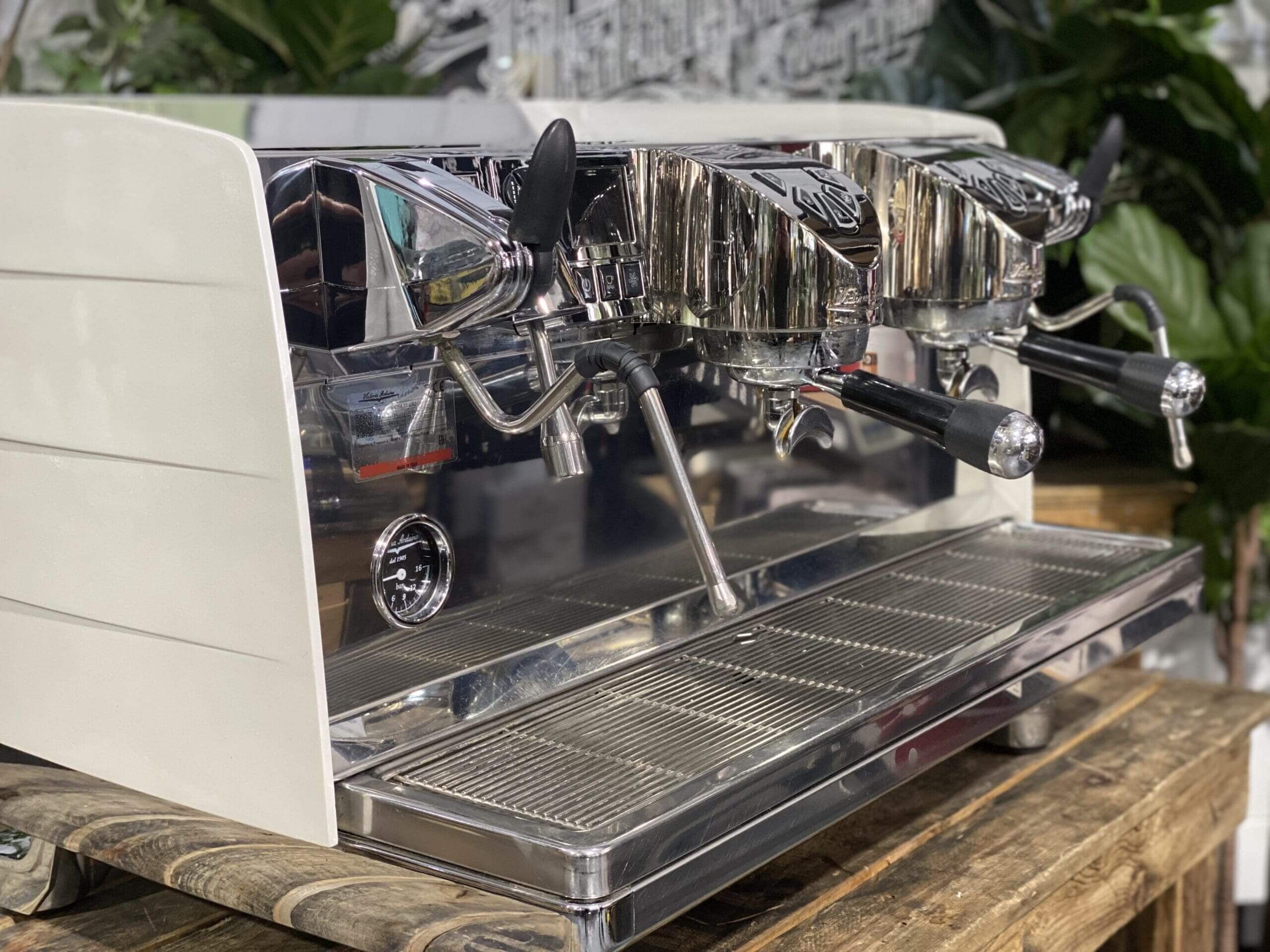 Victoria Arduino White Eagle Stainless Steel - 2 Group Commercial Espresso Machine - White
