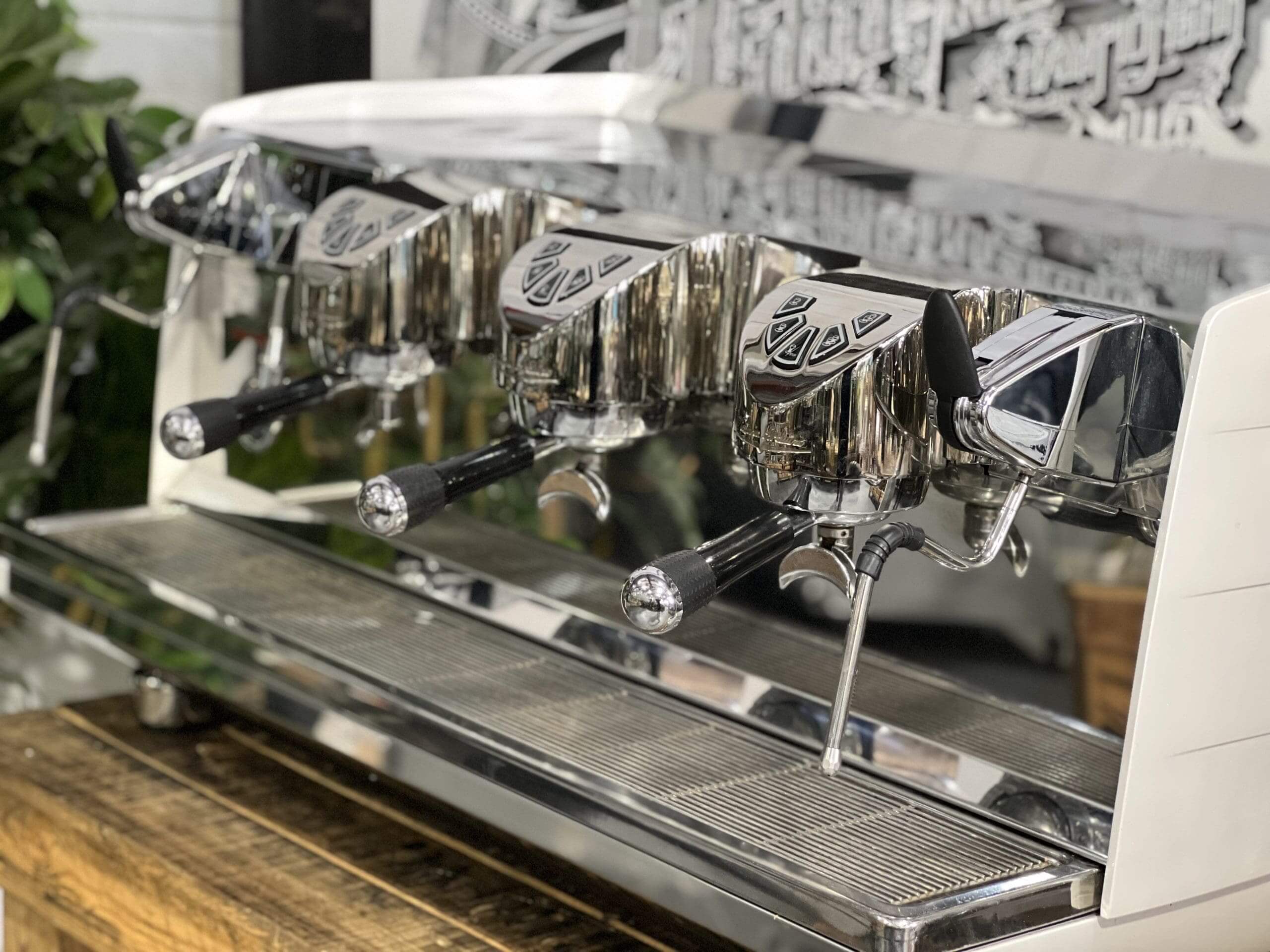 Victoria Arduino White Eagle Digit - 3 Group Commercial Espresso Machine - White