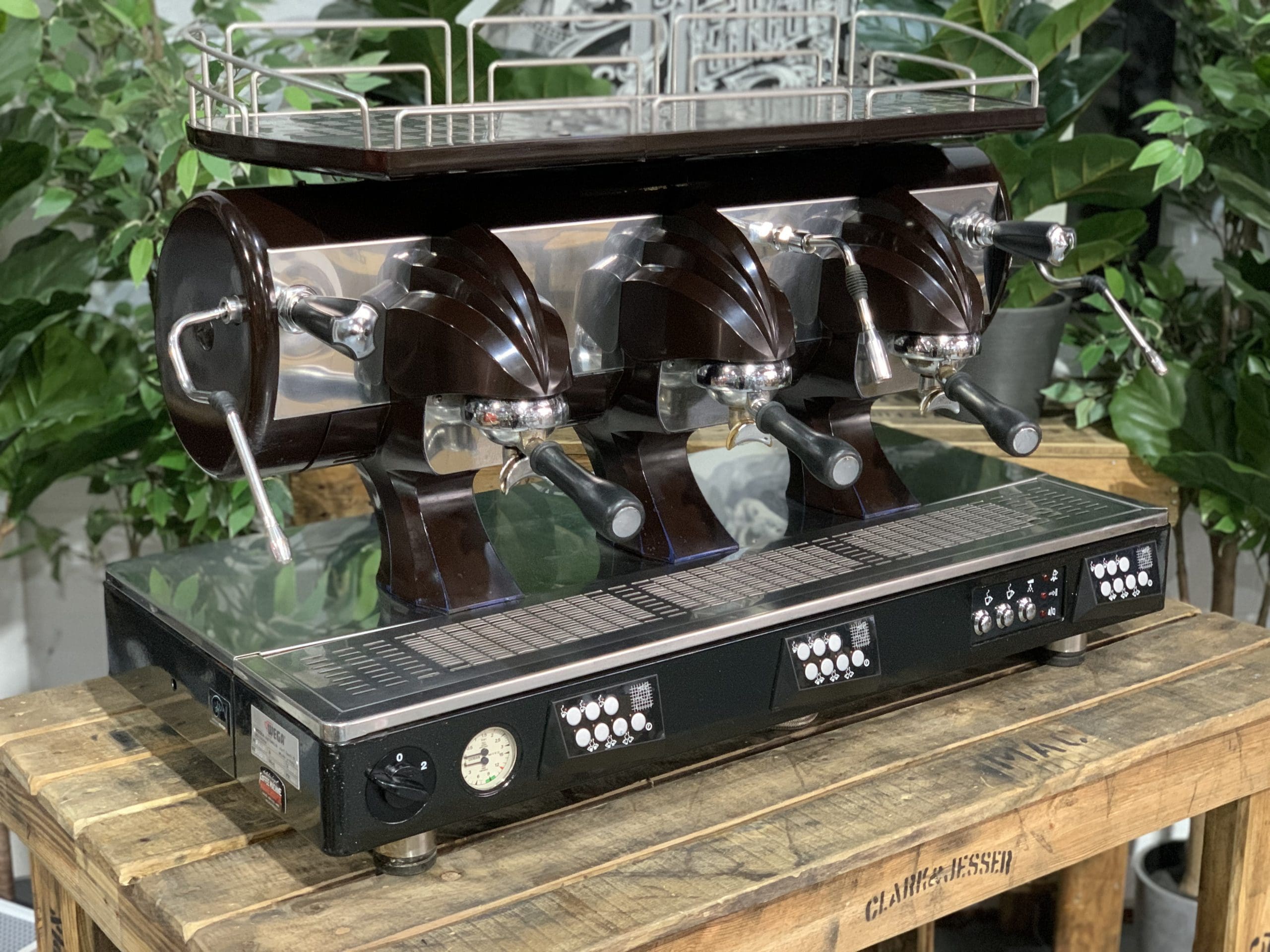 Wega Venus 3 Group Dark Brown - 1698