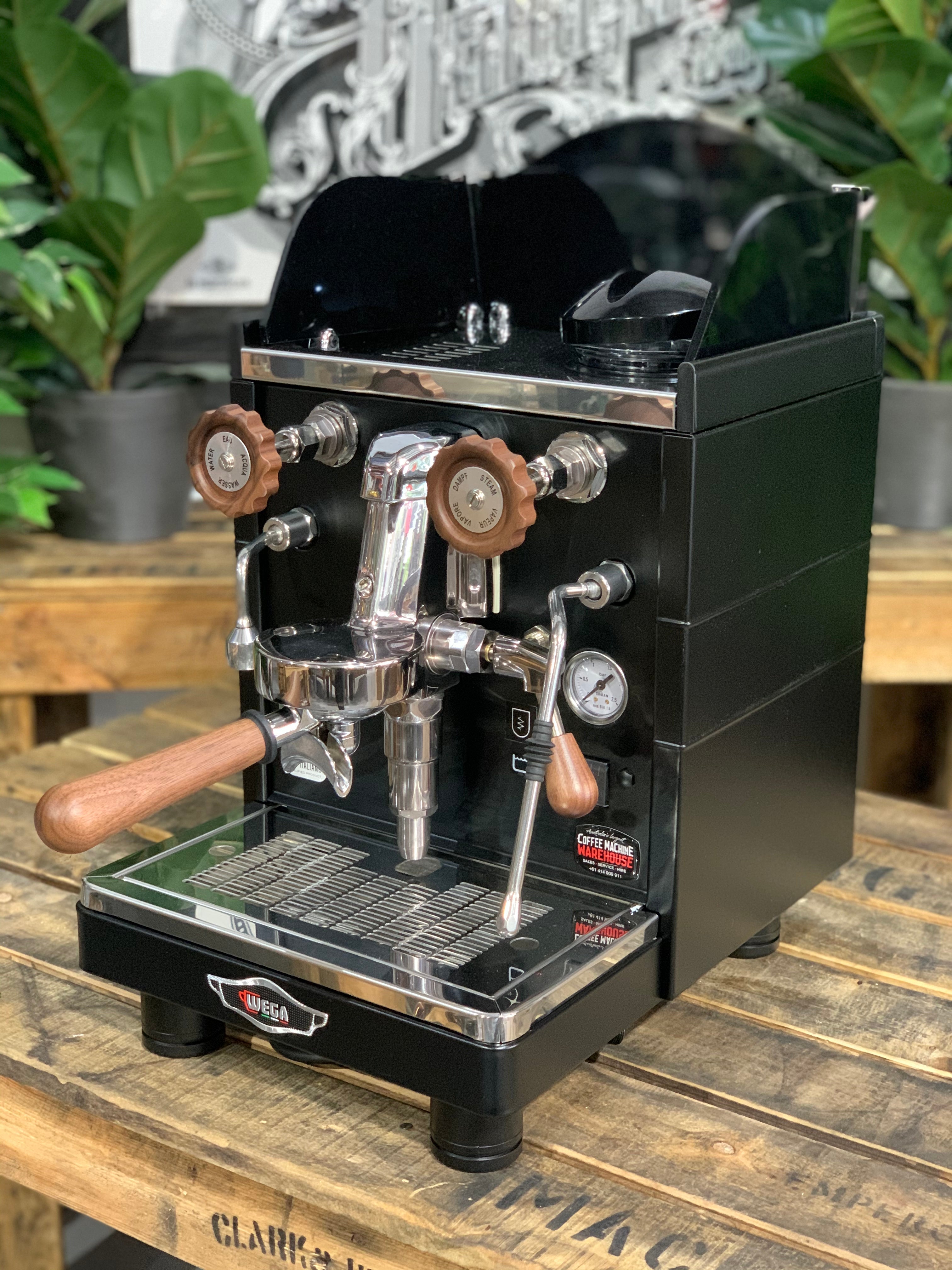 Wega Mininova Classic & Wooden Accents - 1 Group Commercial Espresso Machine - Black