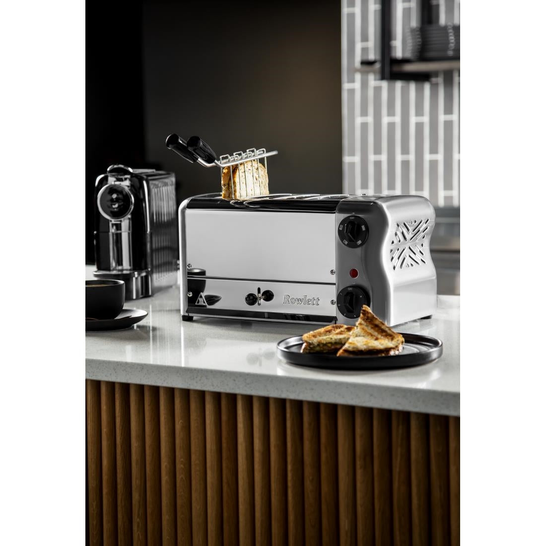 Rowlett Esprit 4 Slot Toaster Chrome w/2x Additional Elements & Sandwich Cage - HW911-A