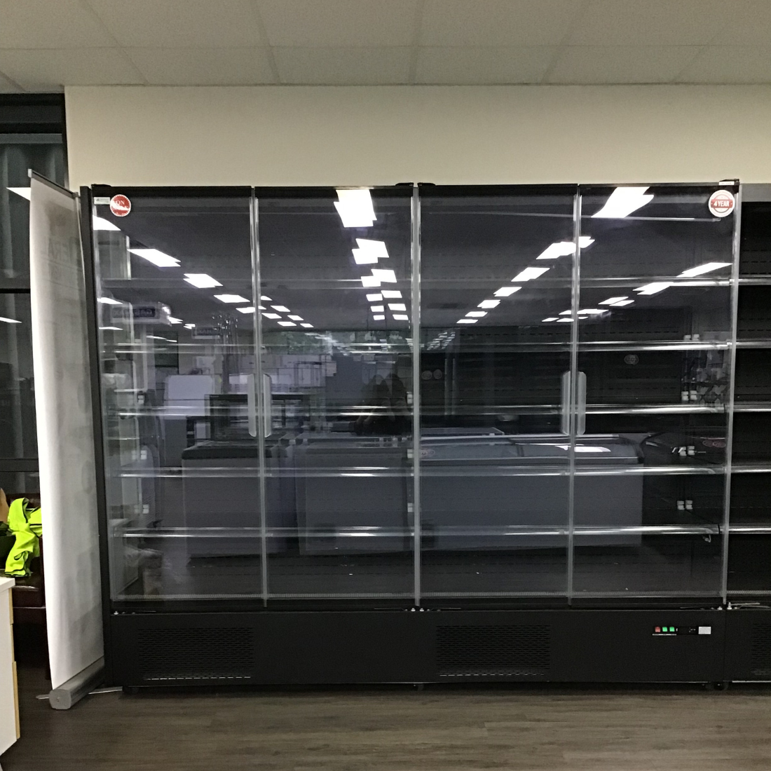 CLEARANCE - Thermaster Supermarket Panorama 4 Door Chiller Display - DC-250B-VIC1016