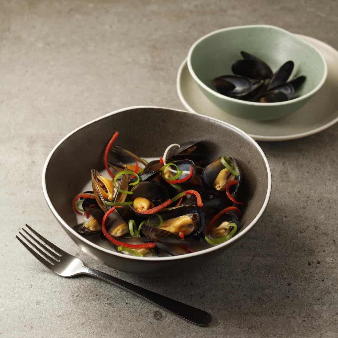 Olympia Chia Deep Bowls Charcoal 210mm - DR816
