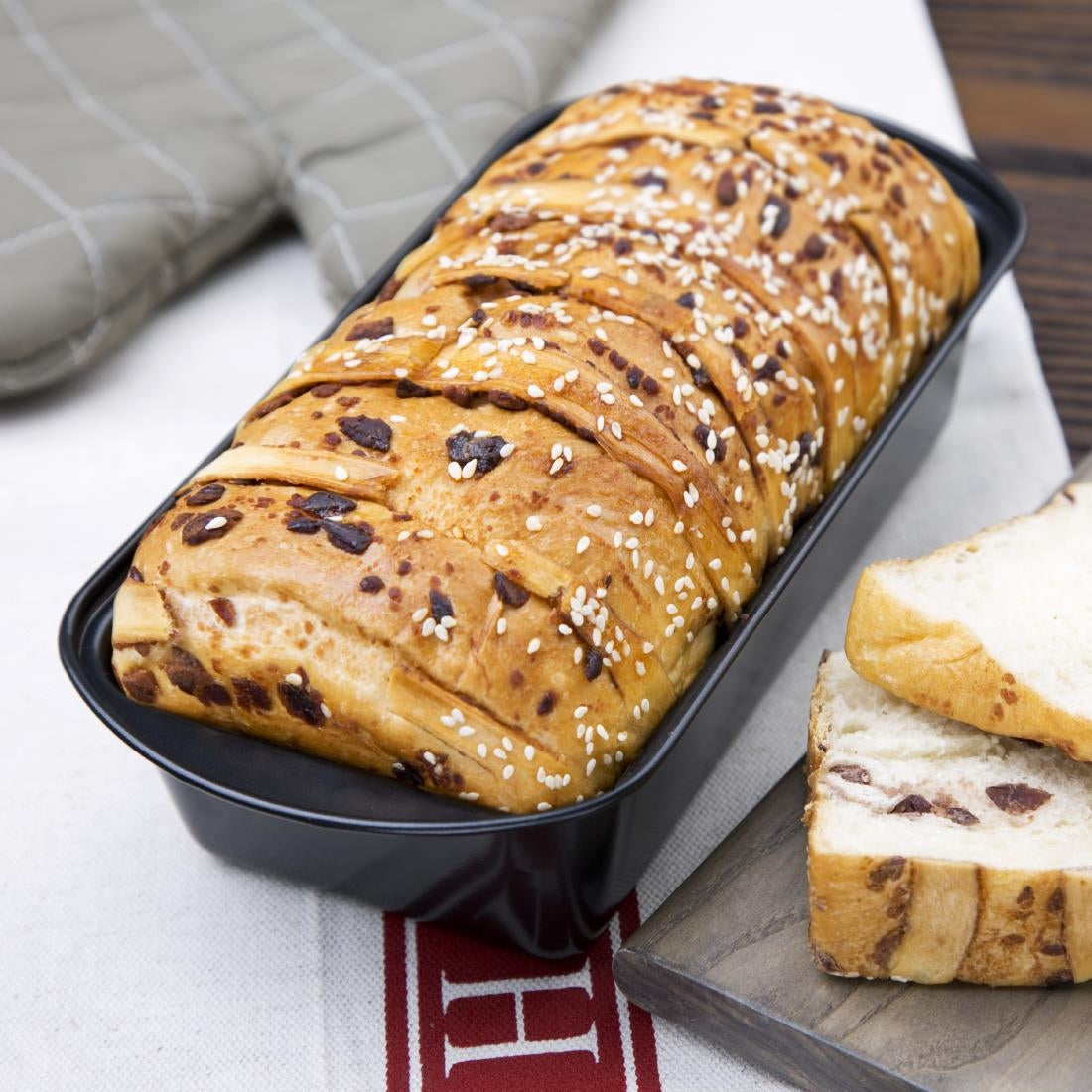 Vogue Non-Stick Loaf Tin 255mm - GD005