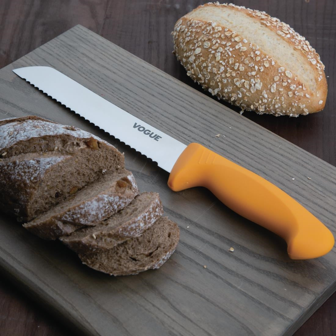 Vogue Pro Bread Knife 19cm - GH528