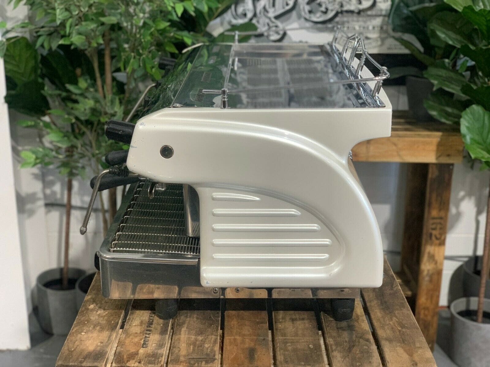 Expobar Ruggero Pearl - 3 Group Commercial Espresso Machine - White