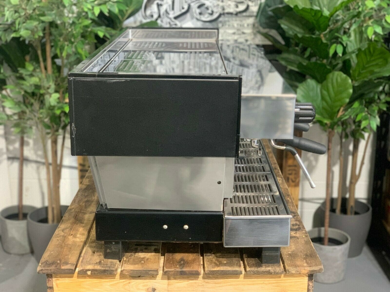 La Marzocco Linea 4 Group Black Top & Stainless - 16054