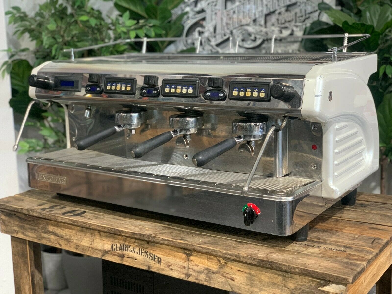 Expobar Ruggero Pearl - 3 Group Commercial Espresso Machine - White