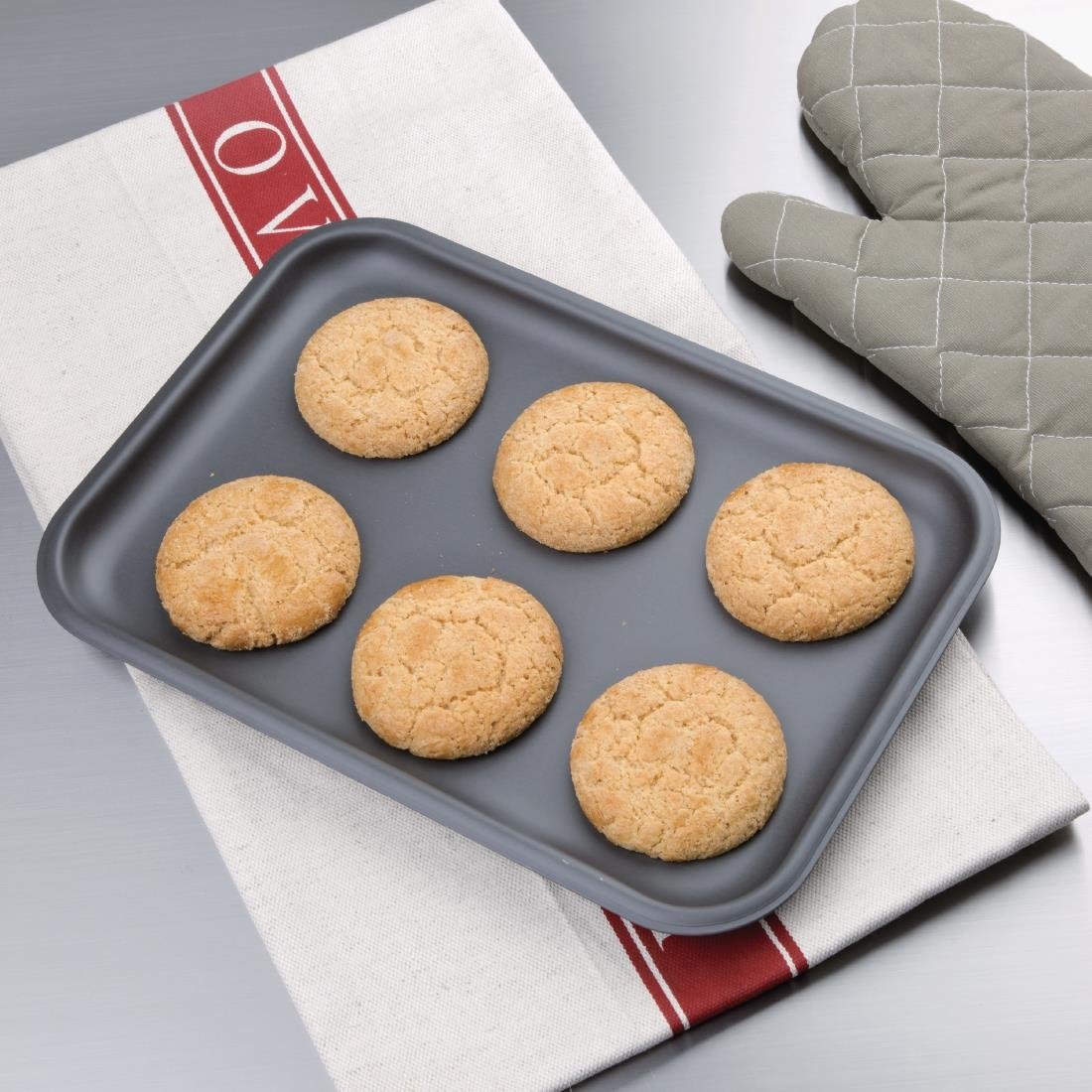 Vogue Anodised Aluminium Baking Tray 320mm - C062