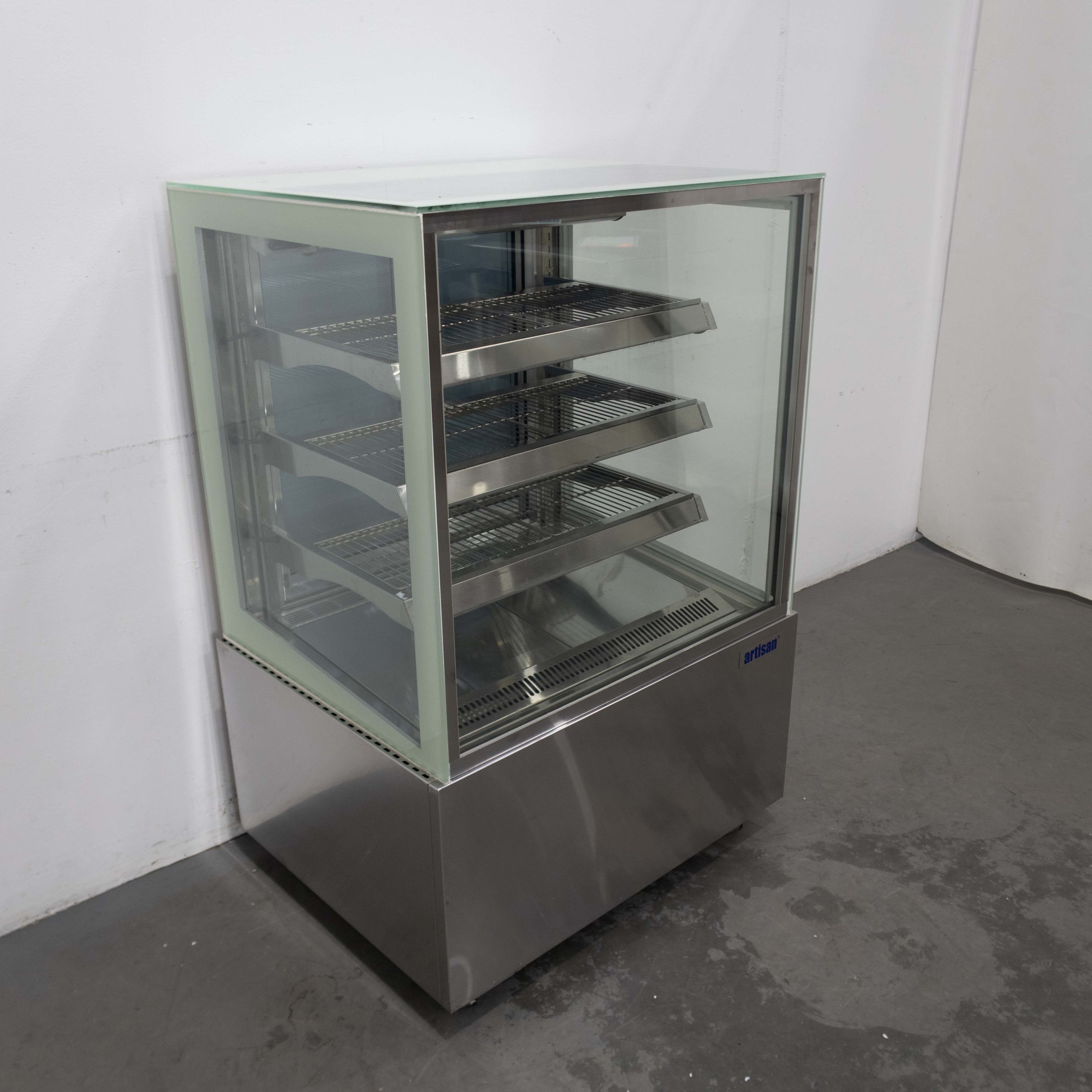 Artisan M3409B Refrigerated Display - 752507