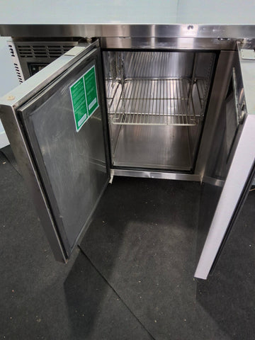 Turbo Air KURF18-3-N Undercounter Fridge/Freezer - 771788