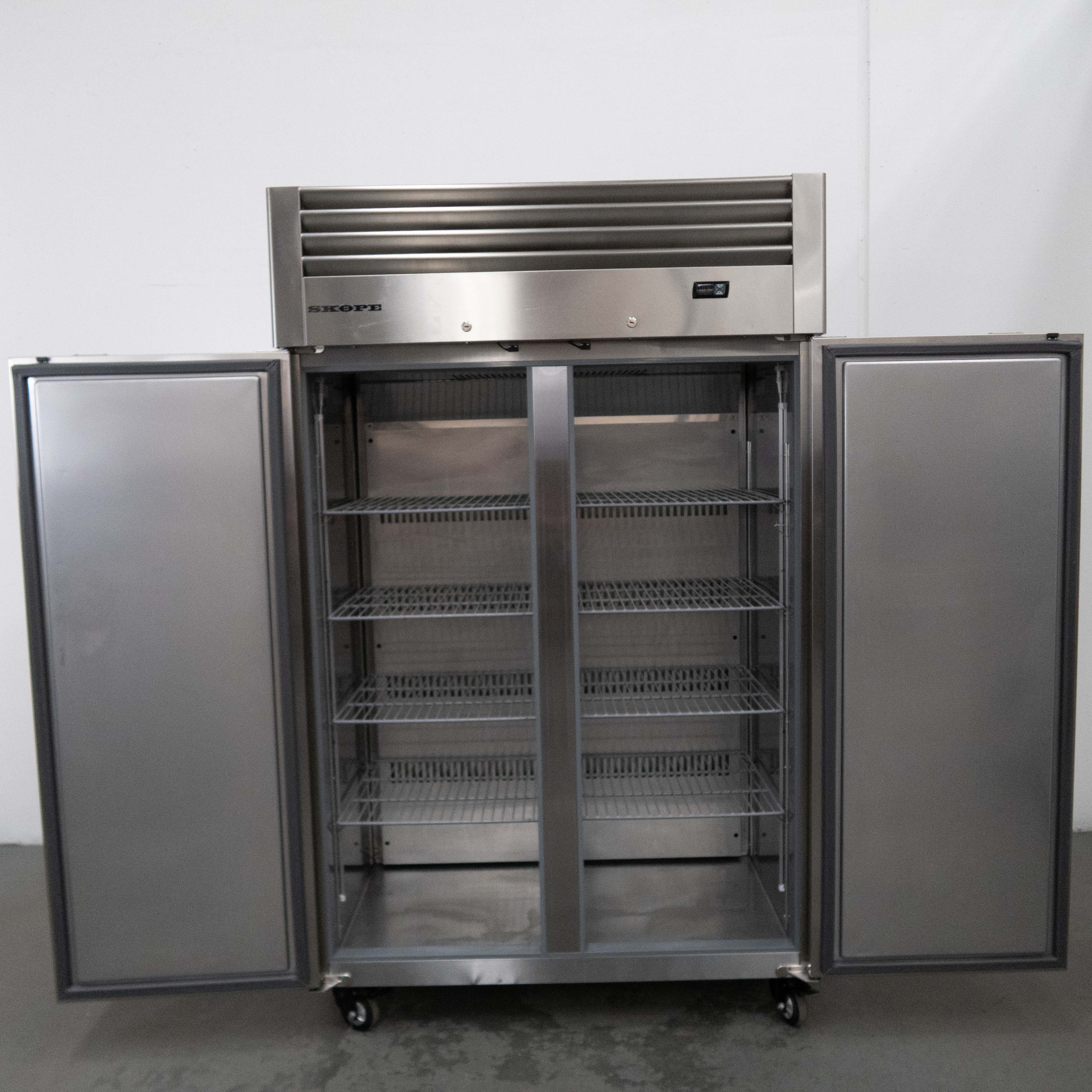 Skope RF7.UPR.2.SD Upright Fridge - 780650