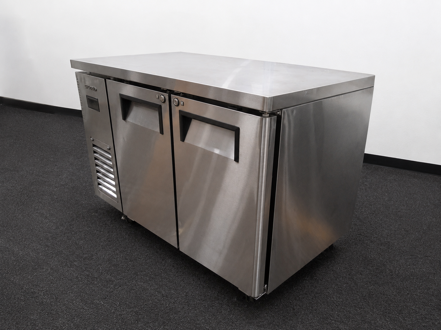 Skipio SUR12-2 Under Bench Fridge - 813890