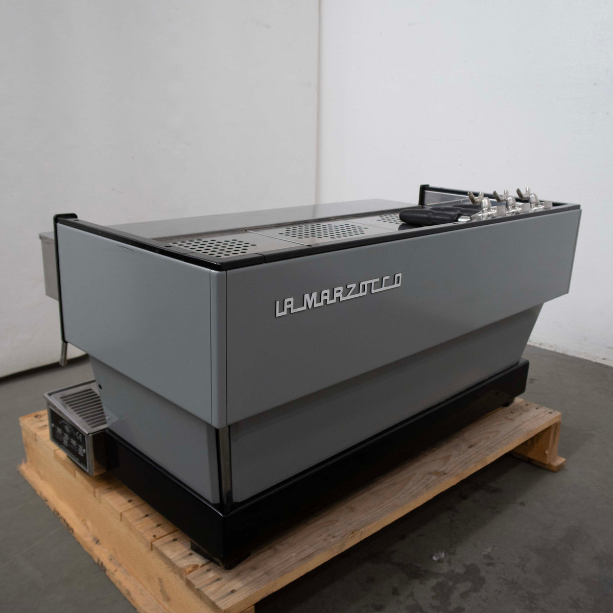 La Marzocco Linea 3AV 3 Group Coffee Machine - 816231