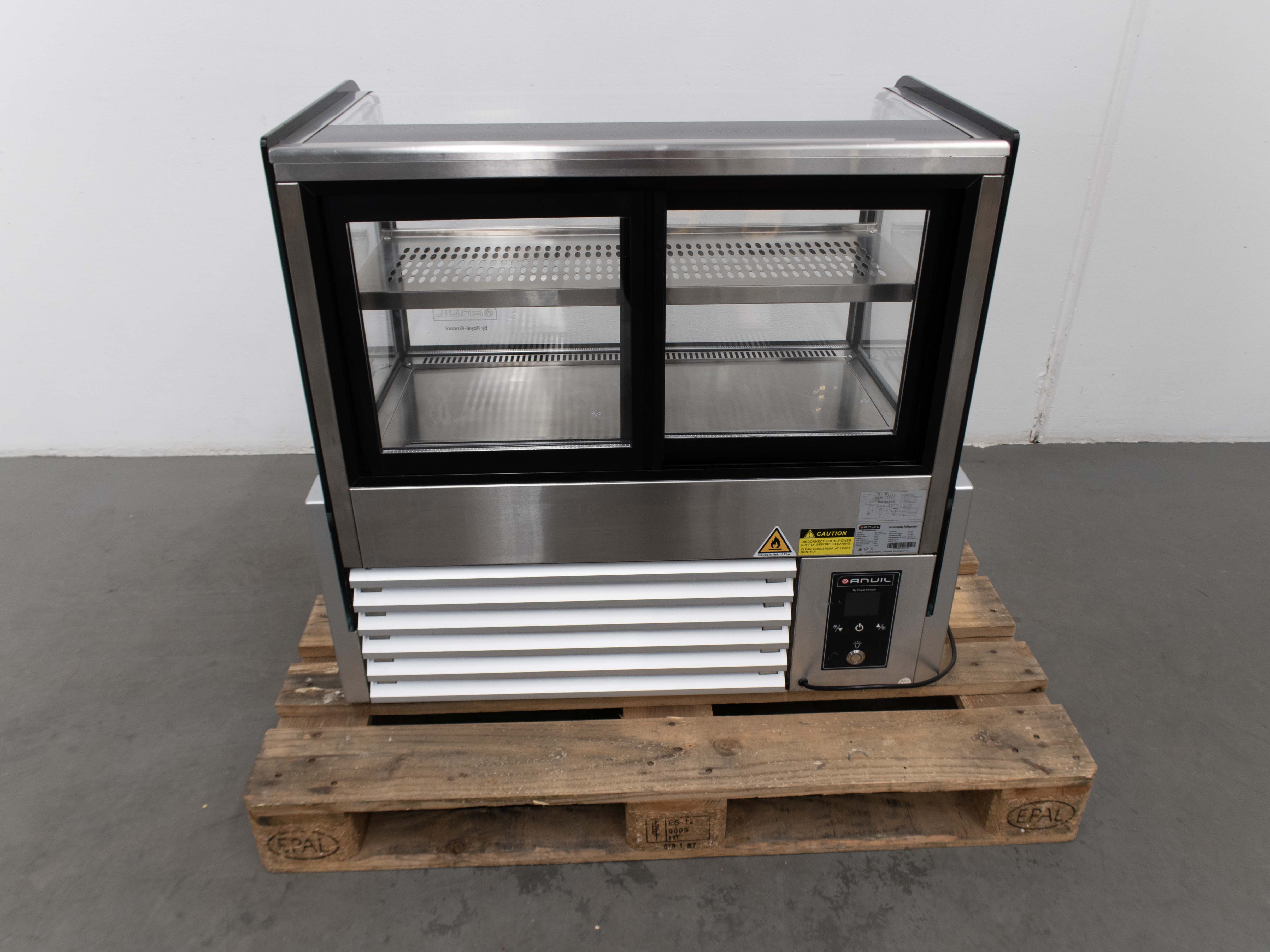 Anvil DGV0530 Countertop Refrigerated Display - 828486