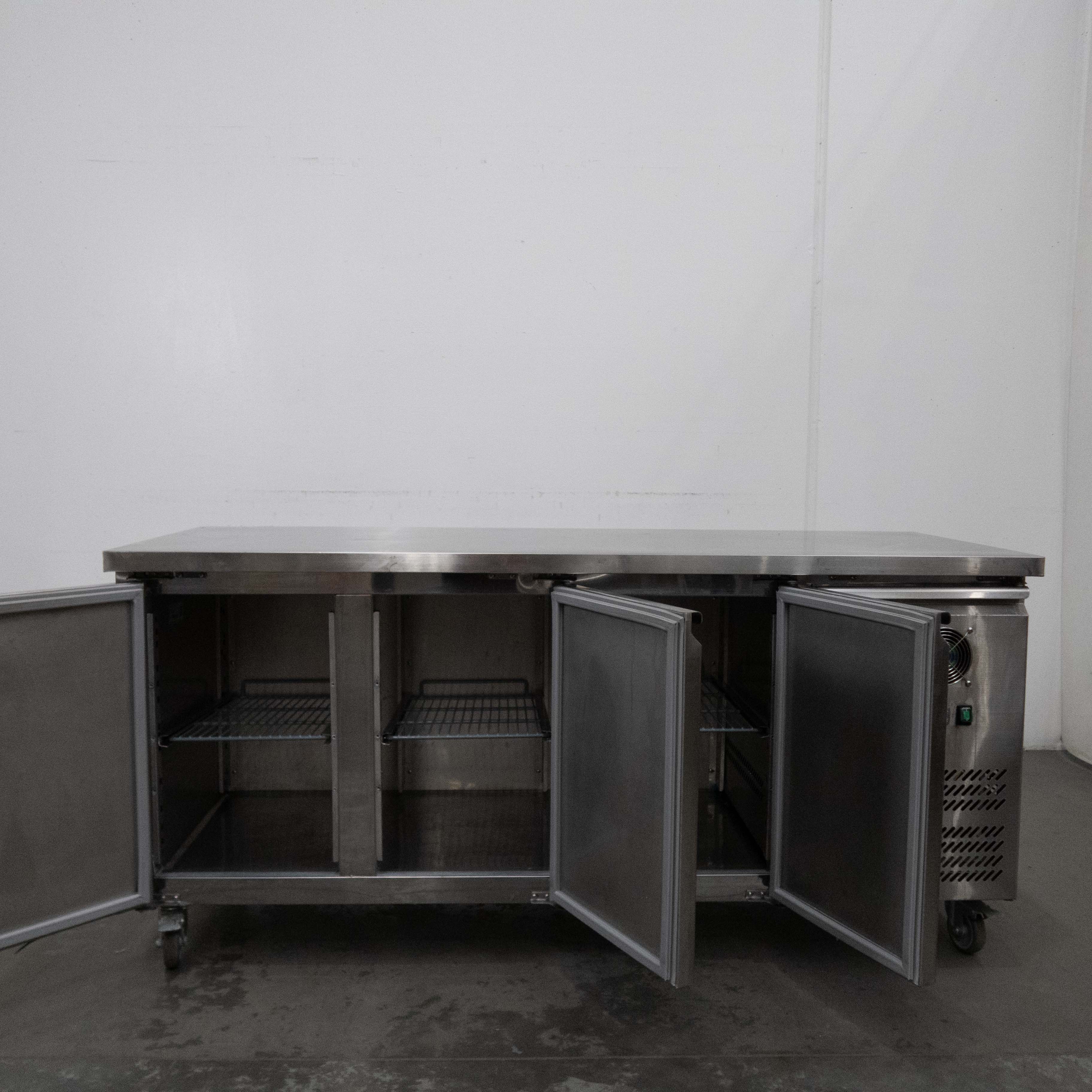 FED-X XUB7C18S3V Underbench Fridge - 829798
