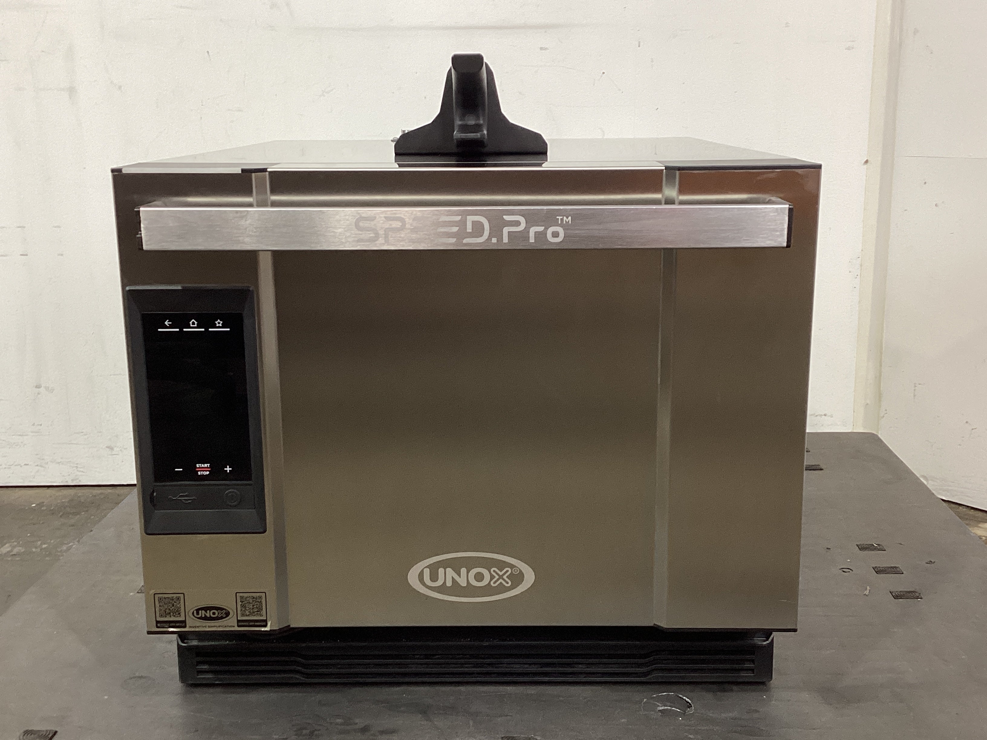 Unox XESR-03HS-MDDN Speed Oven - 834472