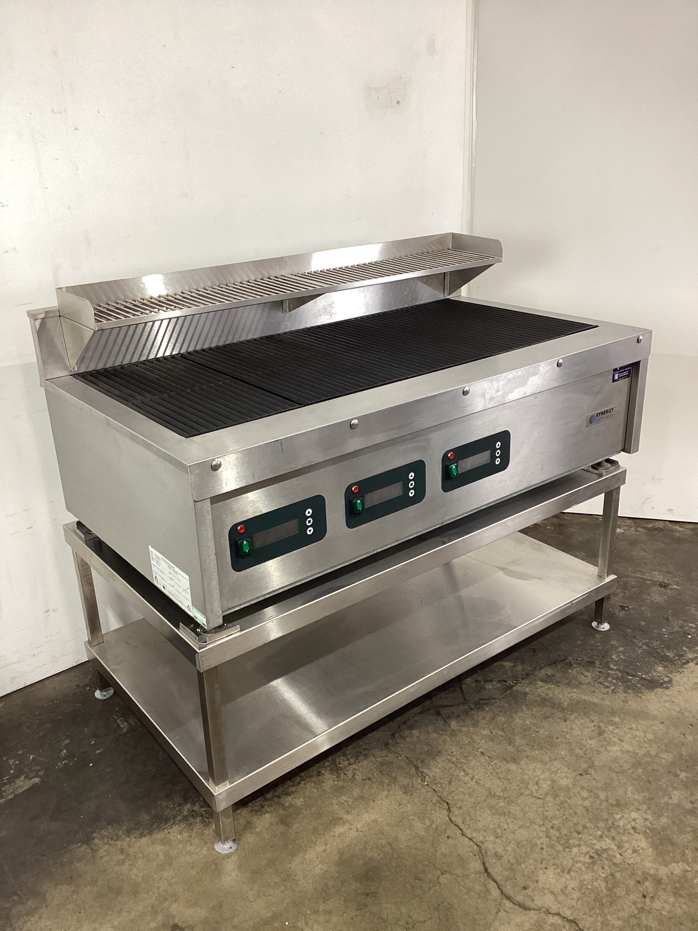 Synergy ST1305 Triple Burner Grill - 834674