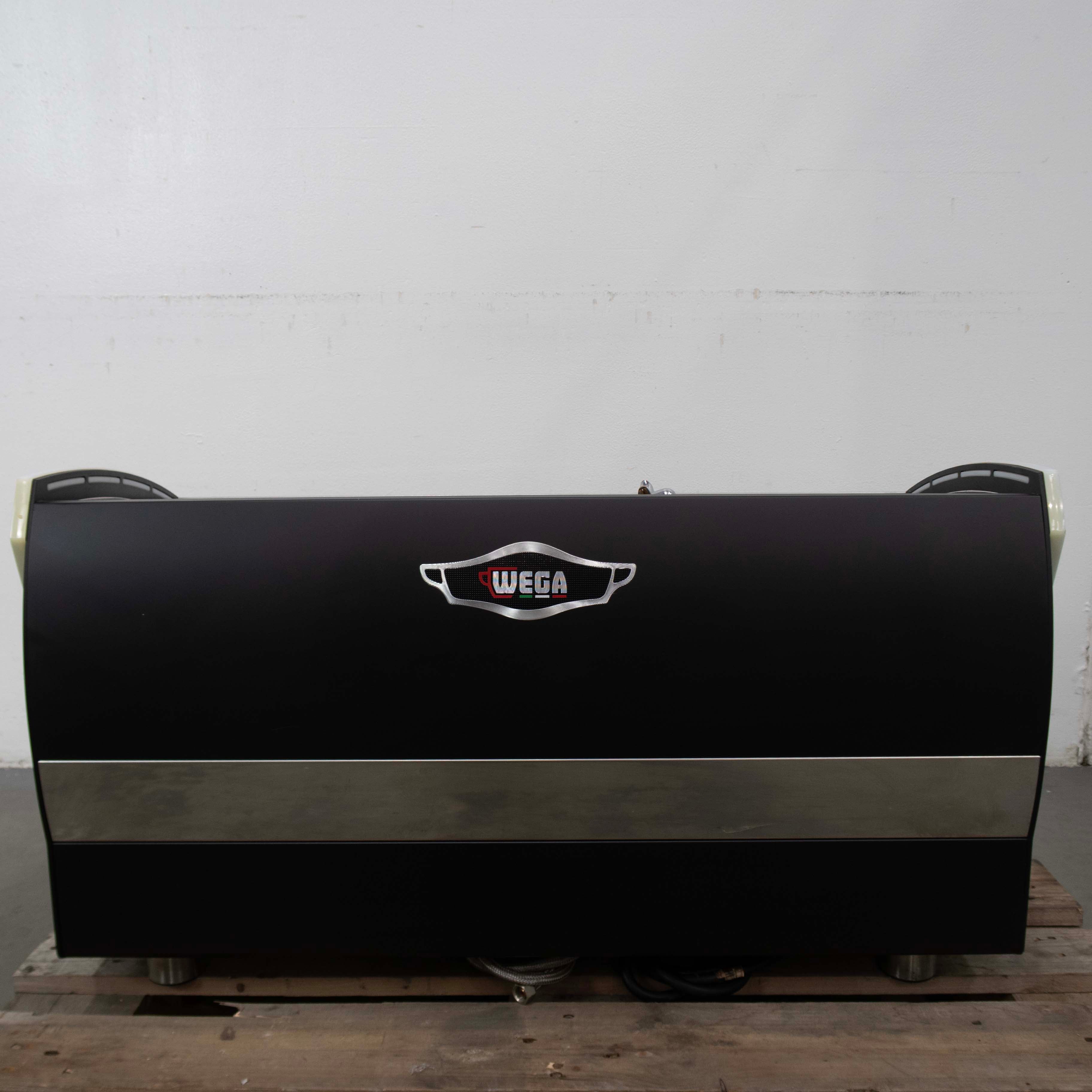 Wega EVD./3-PR Coffee Machine 3 Group - 838113