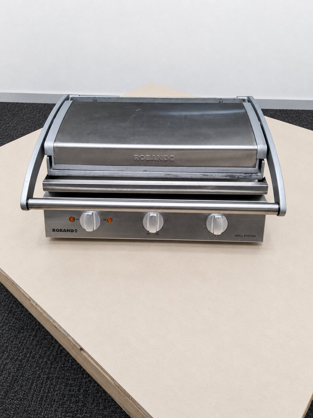 Roband GSA815S Grill Station - 840653