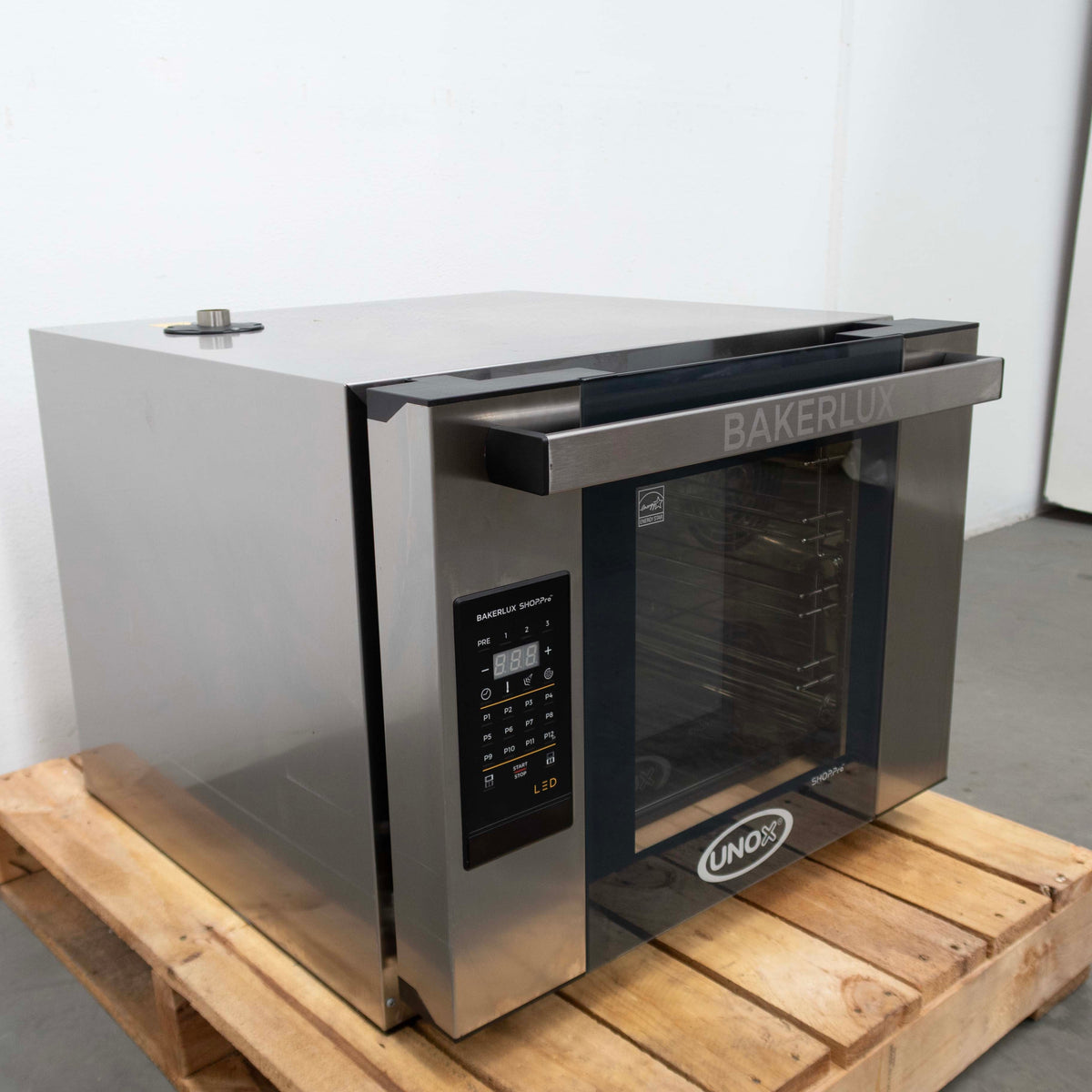 Unox XEFT-04HS-ELDV Convection Oven - 854297