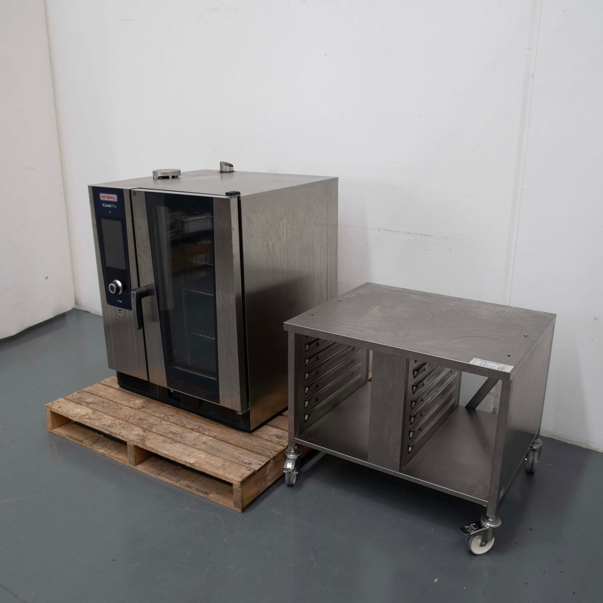 Rational iCombi Pro 10 Tray Combi Oven + Stand - 854361