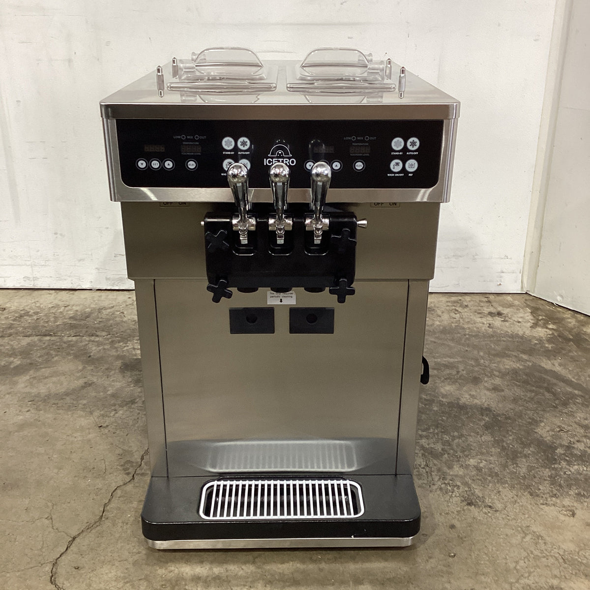 Icetro ISI-163TT Ice Cream Machine - 855349