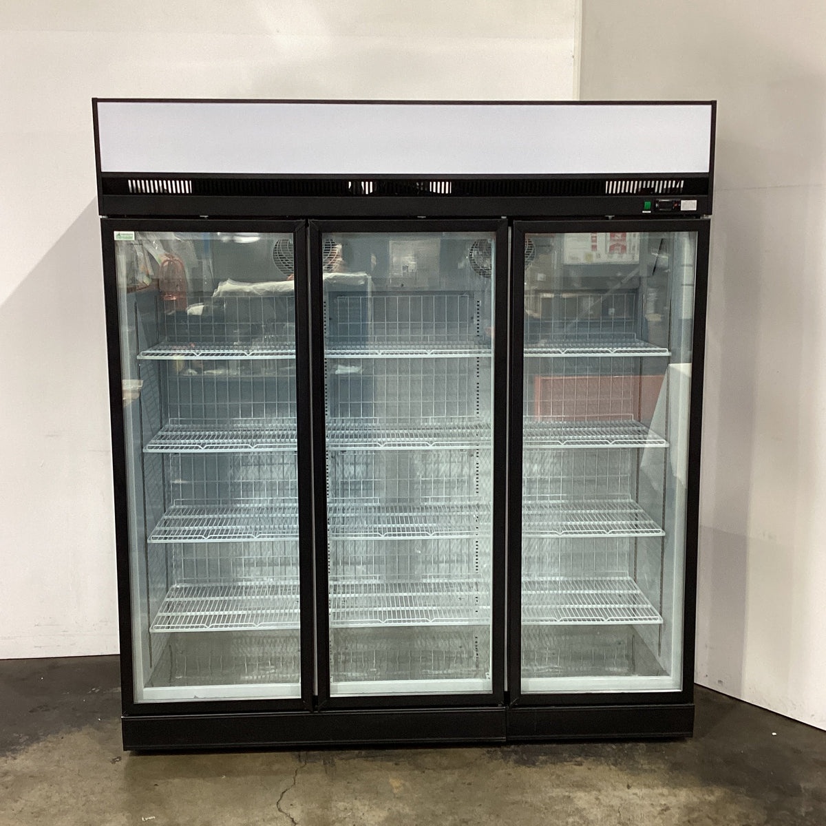Thermaster LG-1563D Upright Freezer - 858587