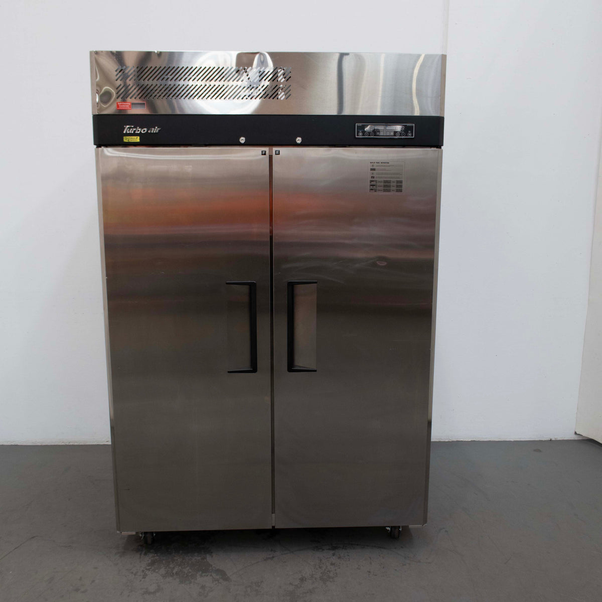 Turbo Air KRF45-2H-N Upright Fridge/Freezer - 862954