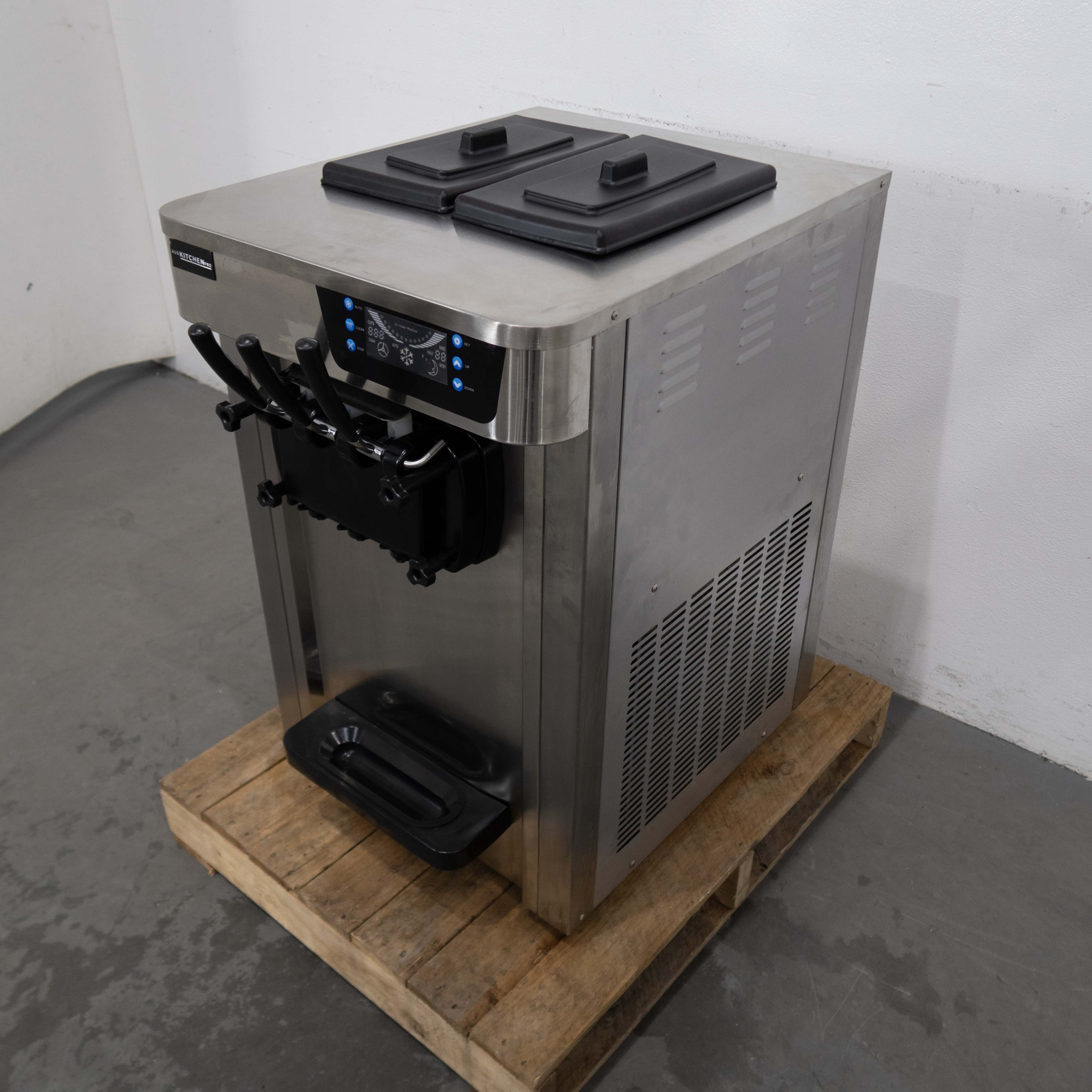 Aus Kitchen Pro AUSKPSSA22 Ice Cream Machine - 863468