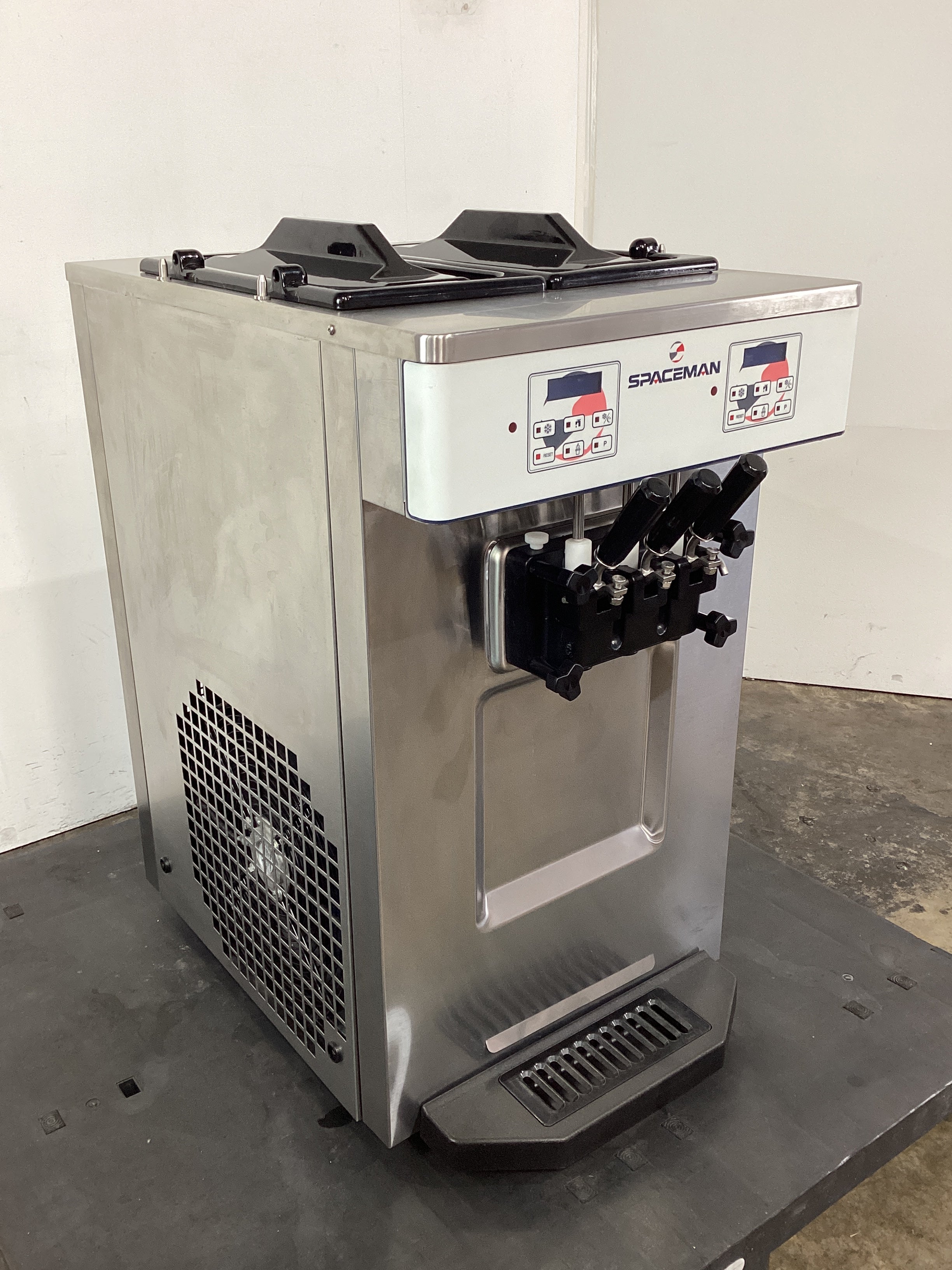 Spaceman 6235A-C Ice Cream Machine - 865033
