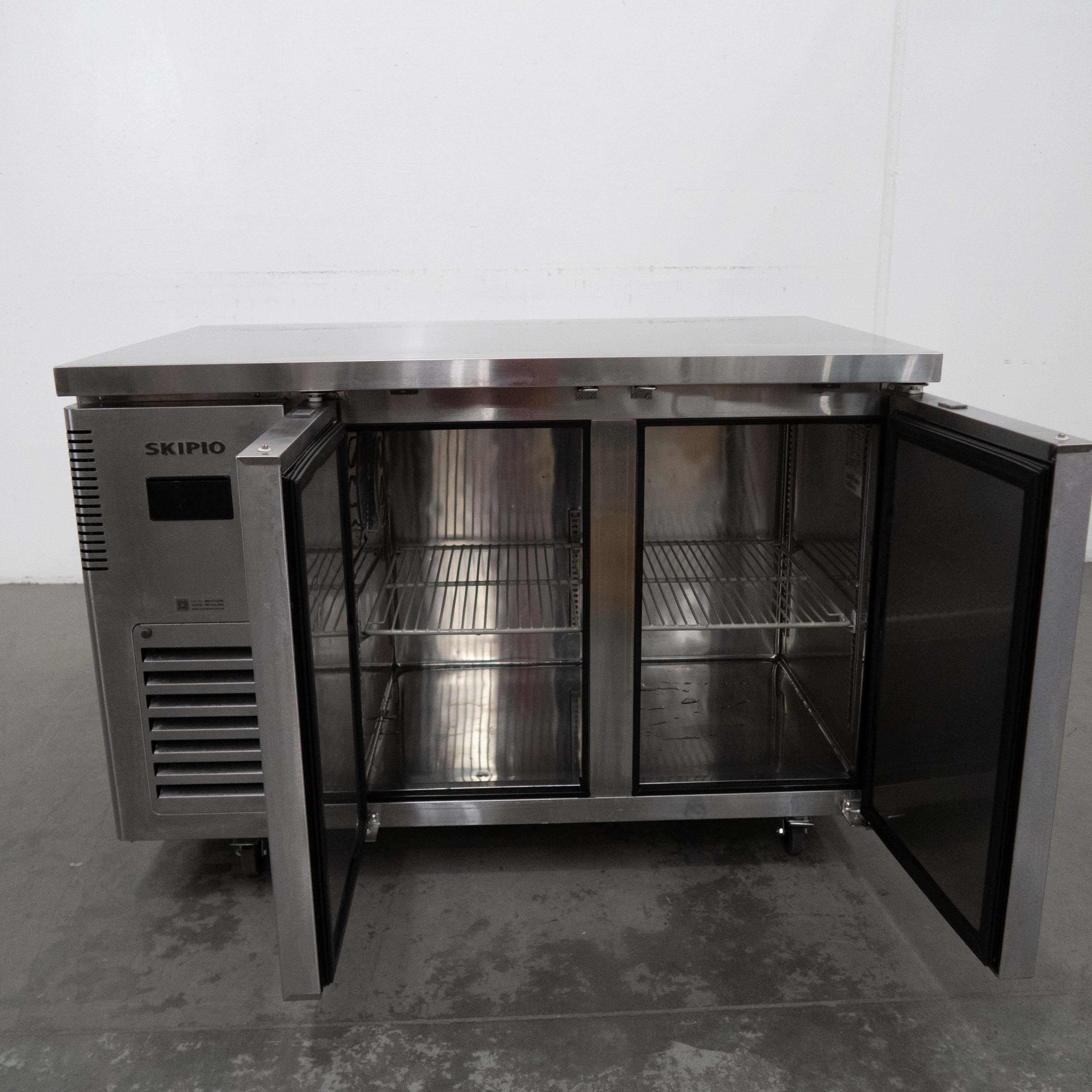 Skipio SUR12-2 Under Bench Fridge - 865165