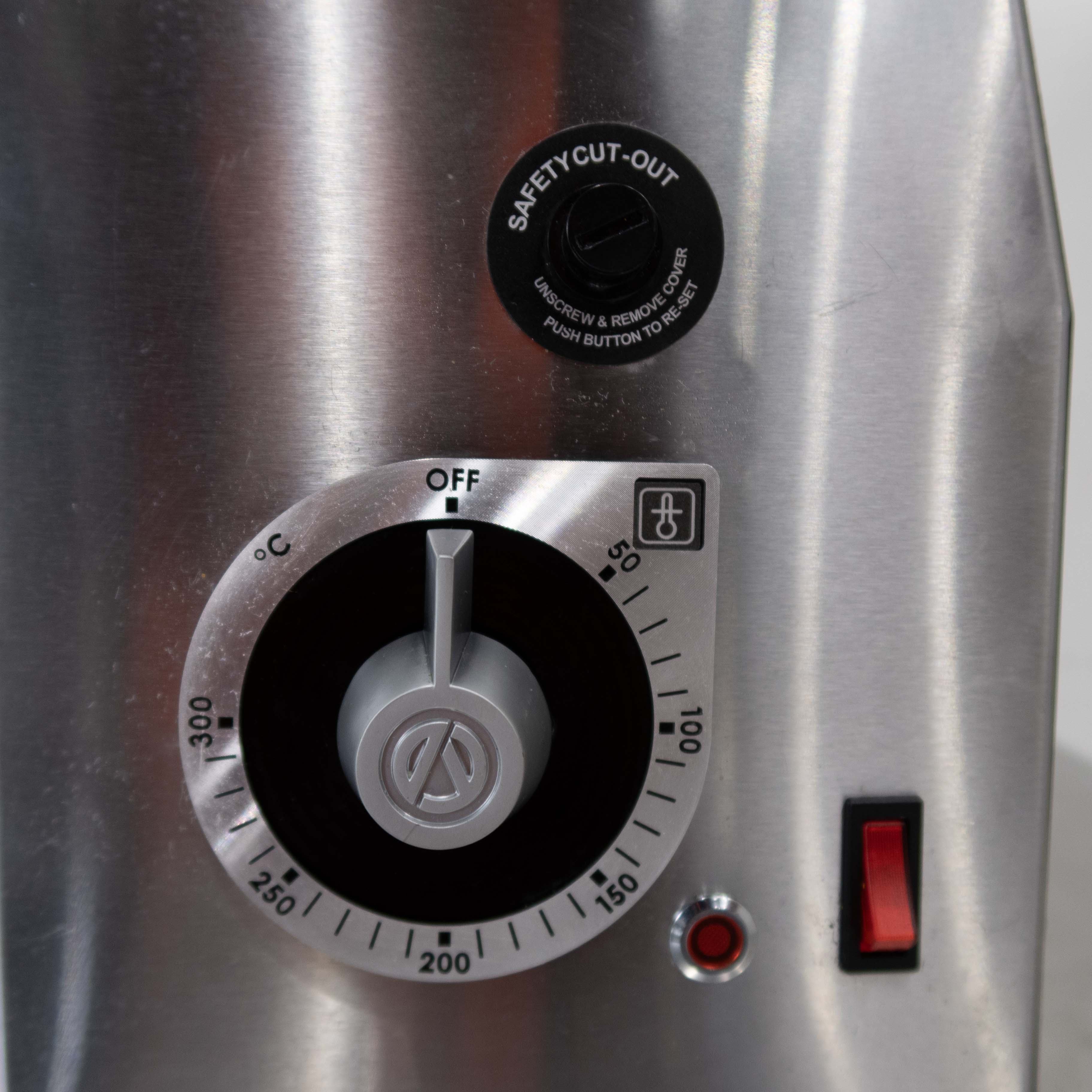 Anvil VCT1001-ICE Vertical Bun Toaster - 865482