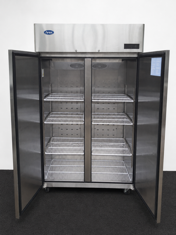 Atosa MBF8002GR Upright Freezer - 868172
