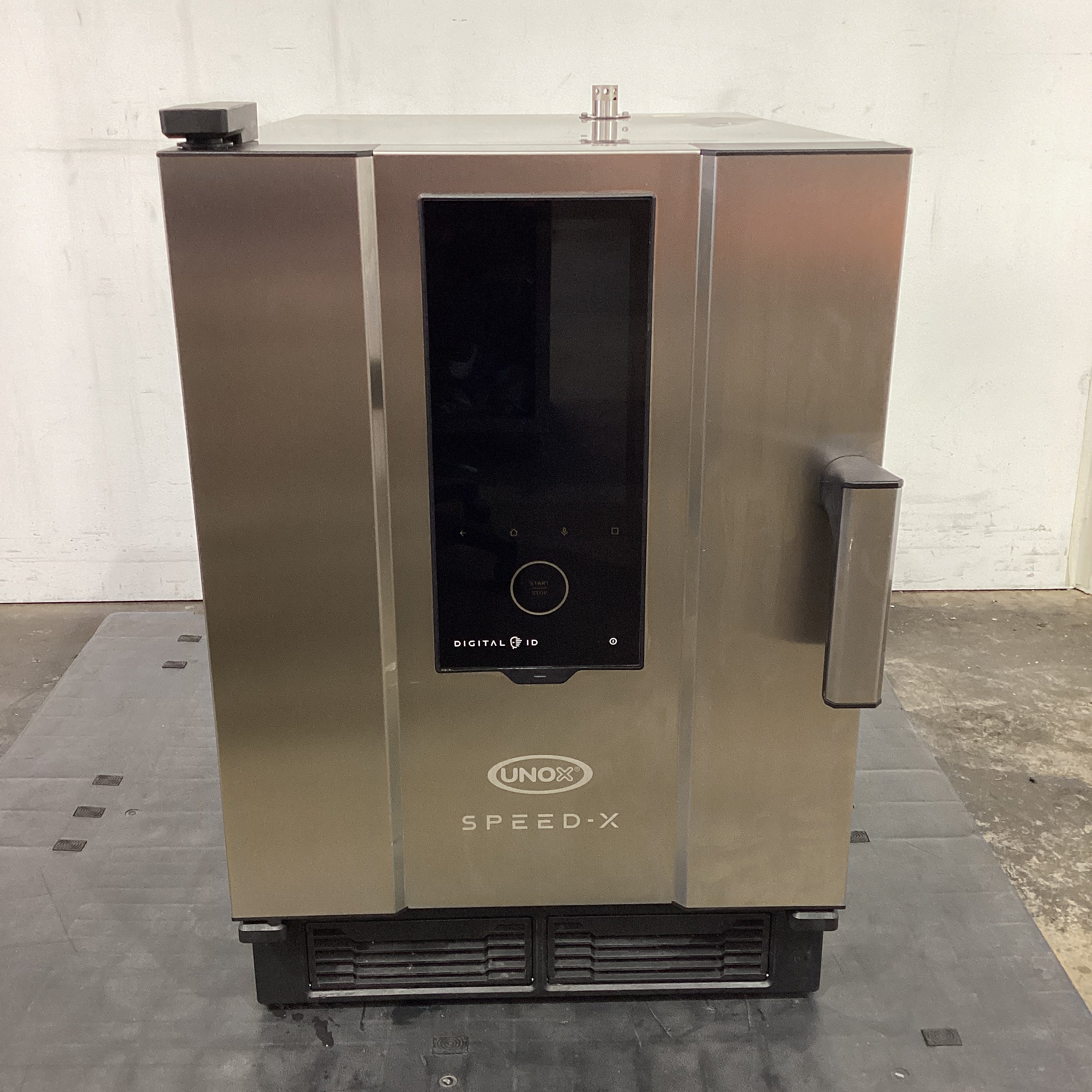 Unox XEPA-0523-EXRN-ET Speed Oven - 868840