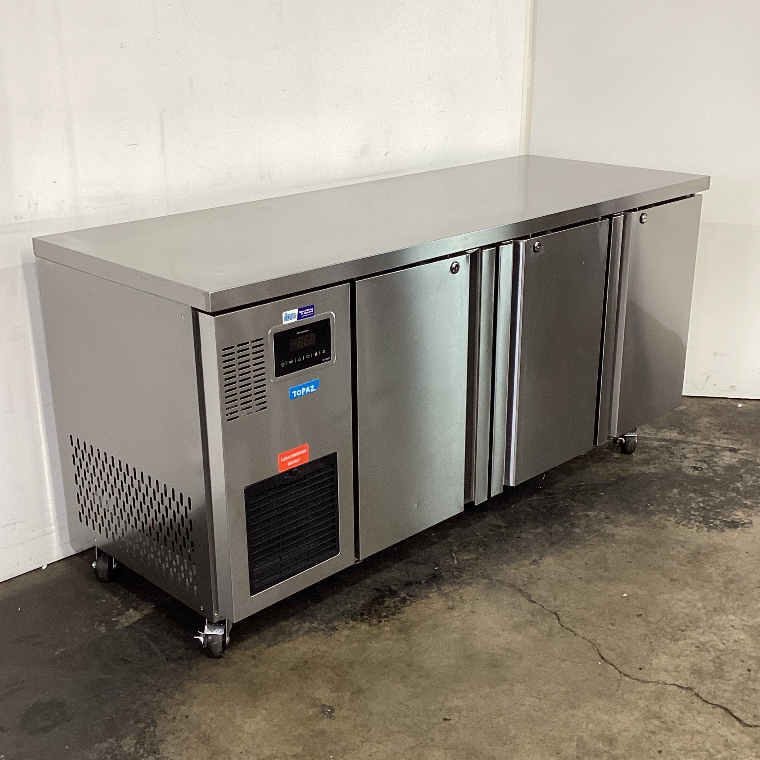 Williams HTU3SS Undercounter Fridge - 869090