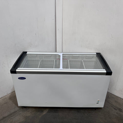 Atosa SD-520P Flat Glass Top Chest Freezer - 871696