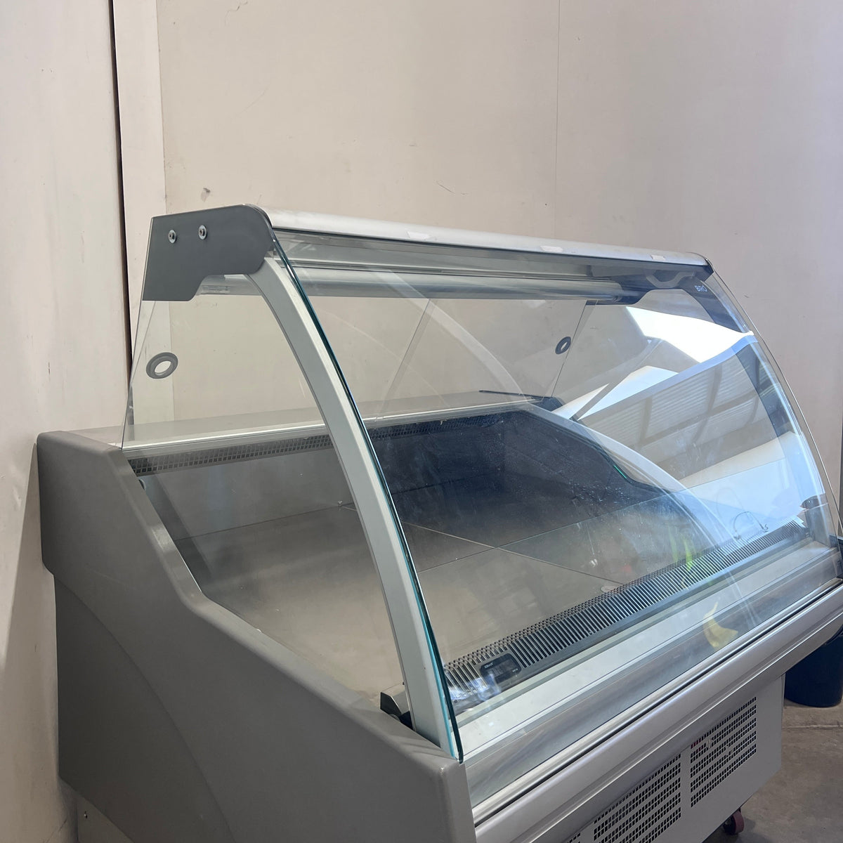 Bromic DD1250CG-NR Deli Display - 872179