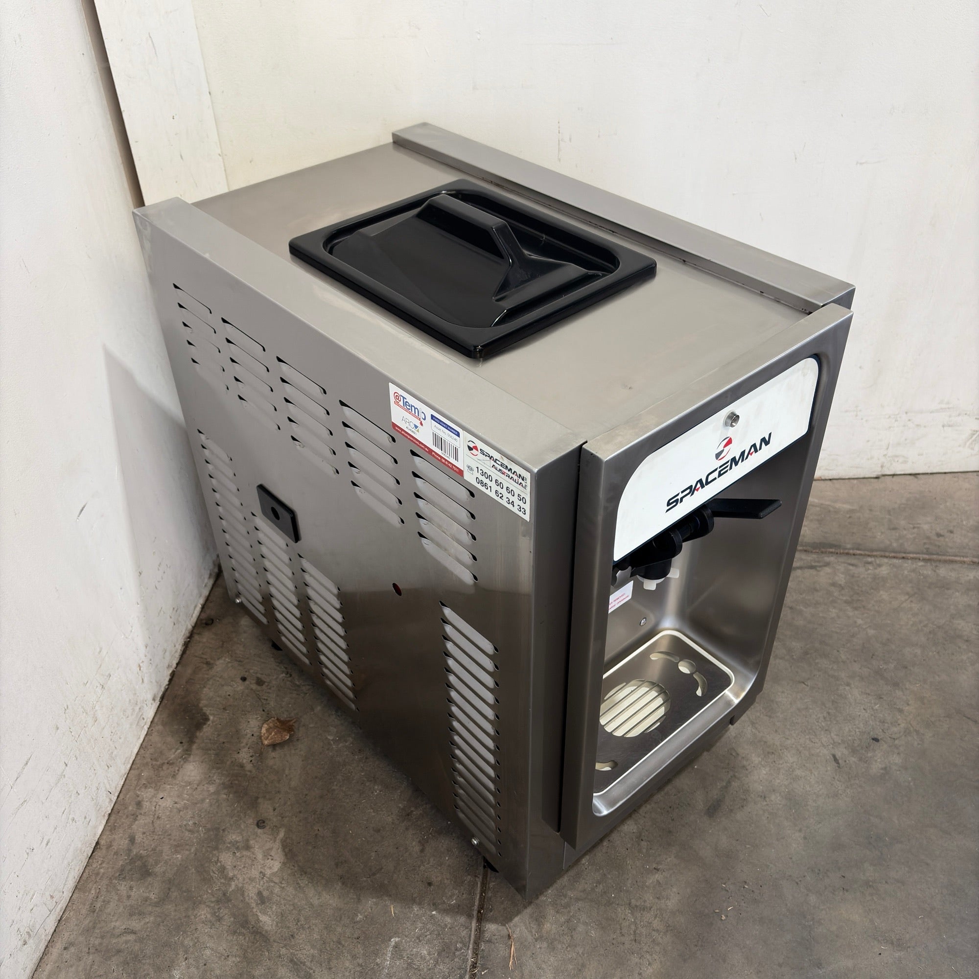 Spaceman 6218 Soft Serve Machine - 873789