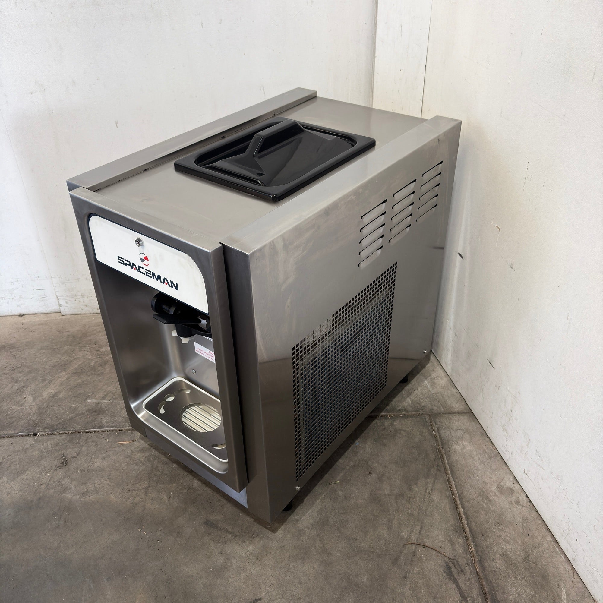 Spaceman 6218 Soft Serve Machine - 873789